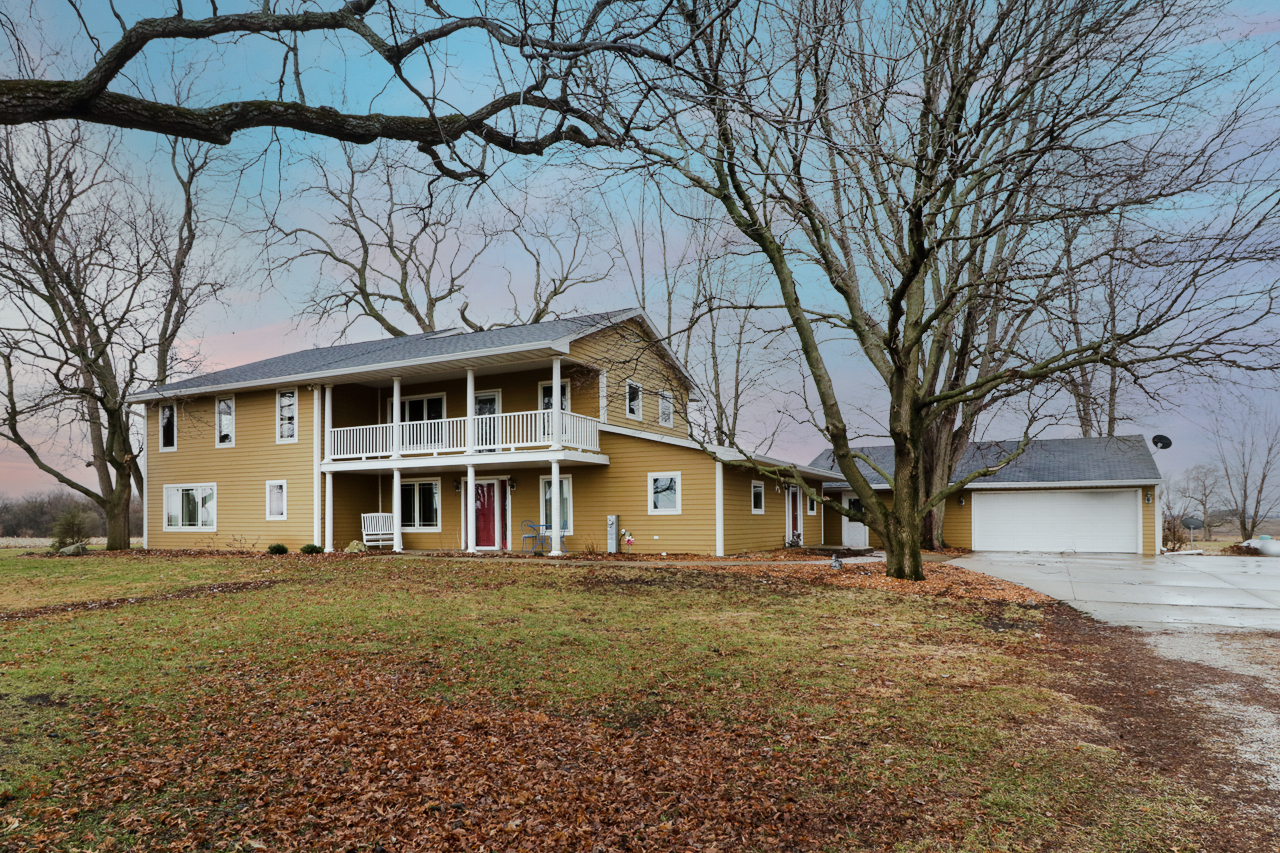 3314 E 3050 North Road, Ancona, IL 61311