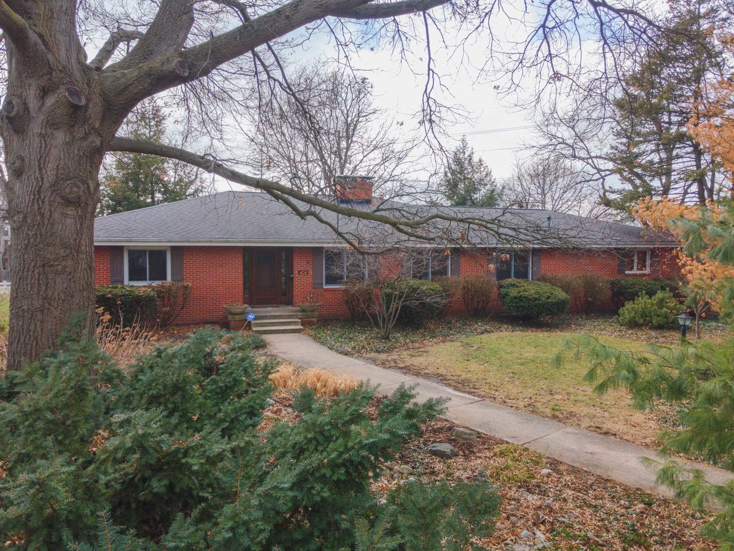 406 N Linden Street, Bloomington, IL 61701