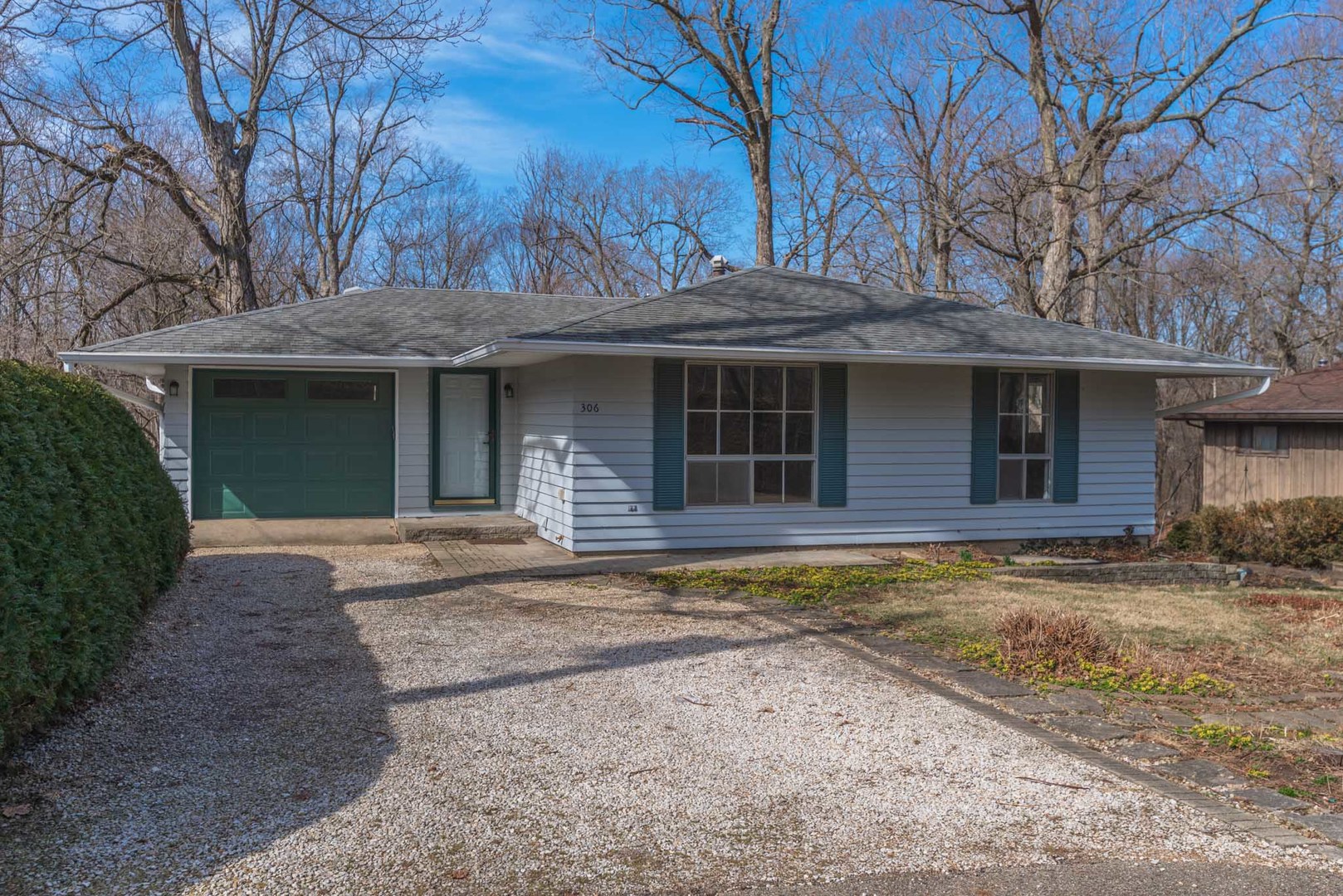 306 N Seminary Street, Downs, IL 61736