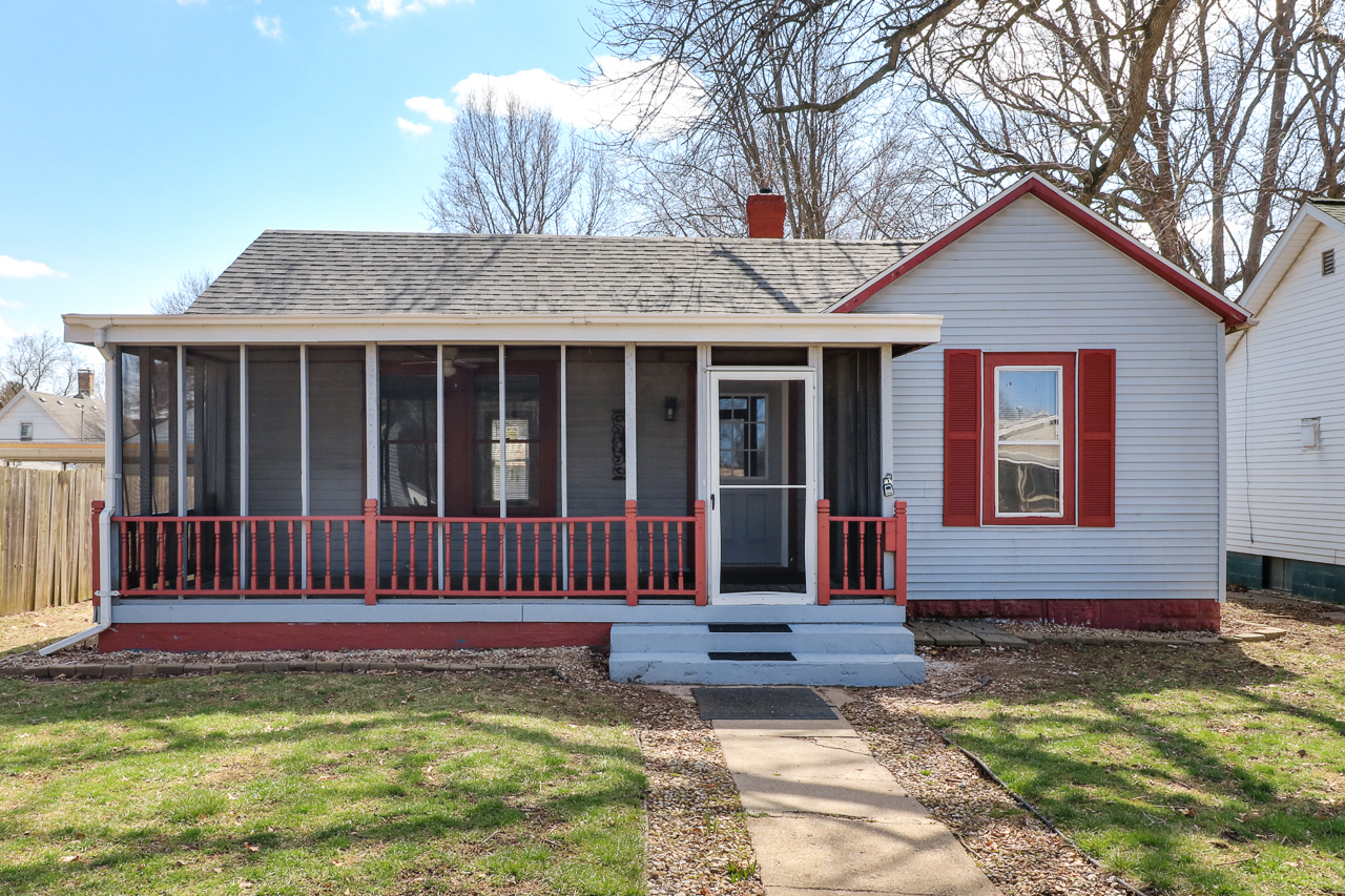 313 W Mulberry Street, San Jose, IL 62682