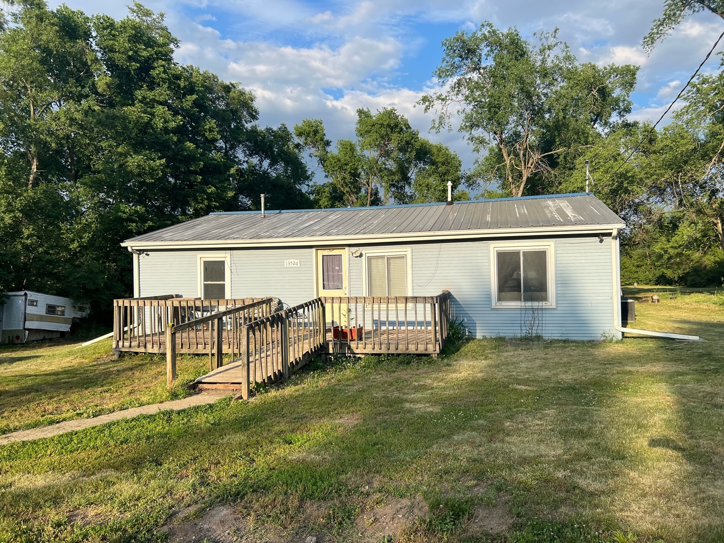 13526 4th Street, Pekin, IL 61554
