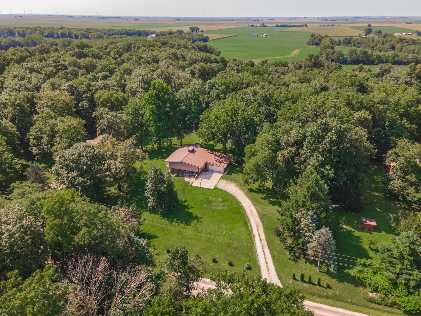 29227 E 800 North Road, Ellsworth, IL 61737