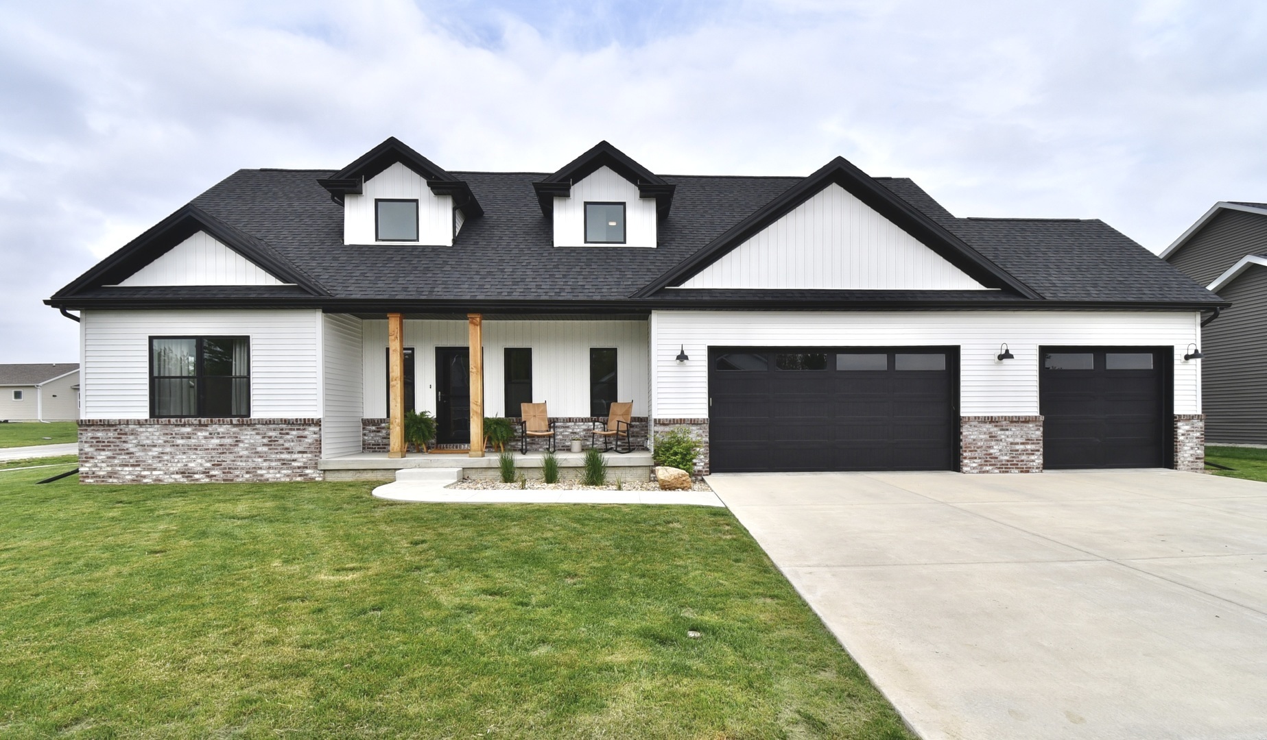 102 Dode Drive, Downs, IL 61736