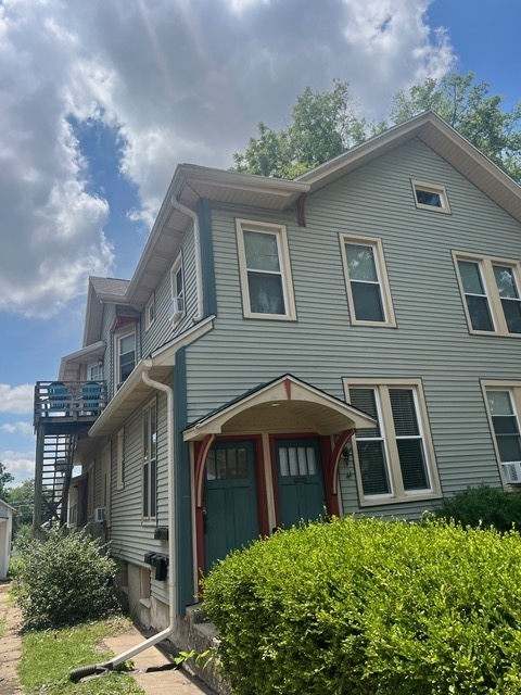 309 E Locust Street, Bloomington, IL 61701