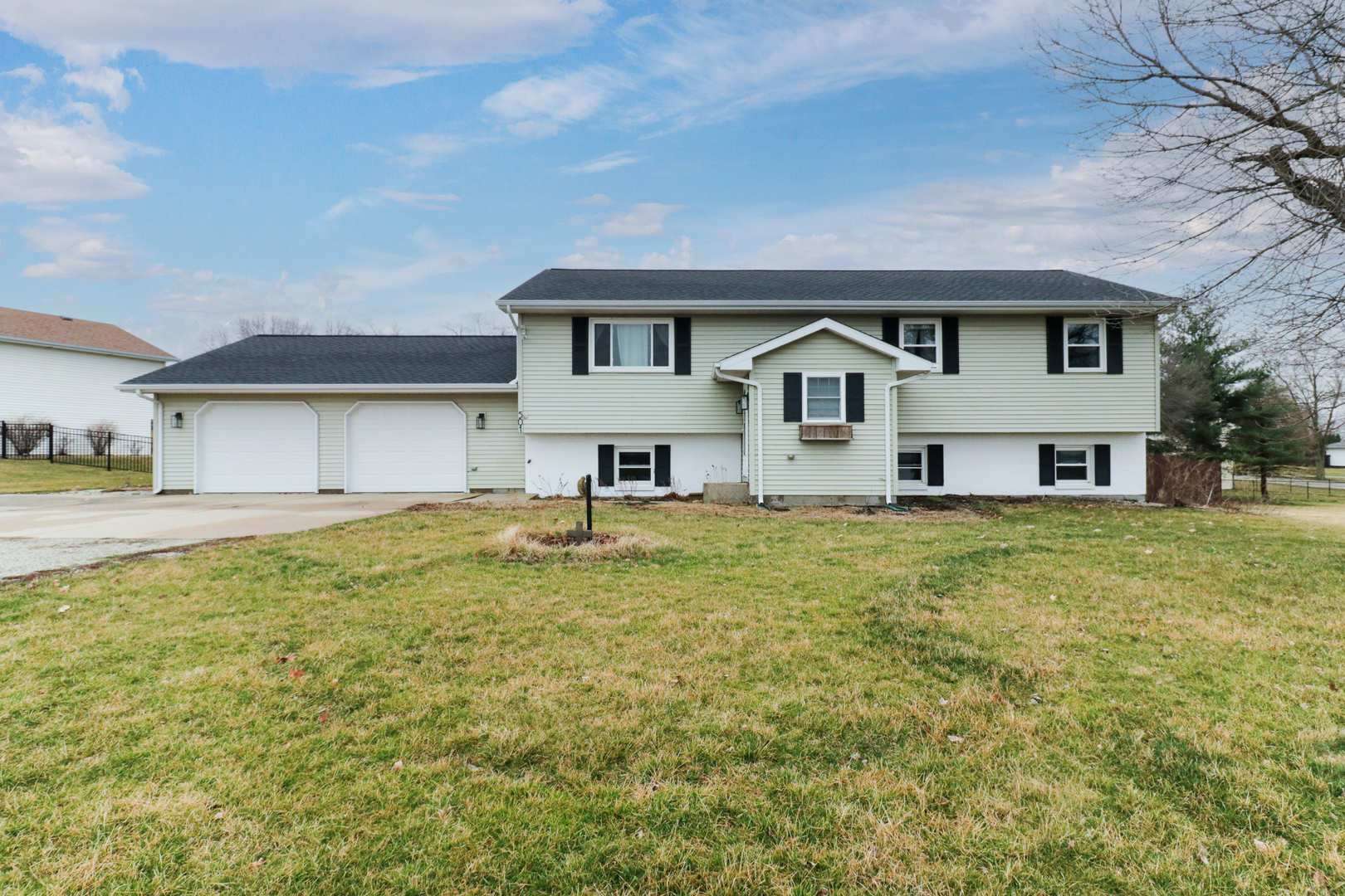 501 W North Street, Danvers, IL 61732