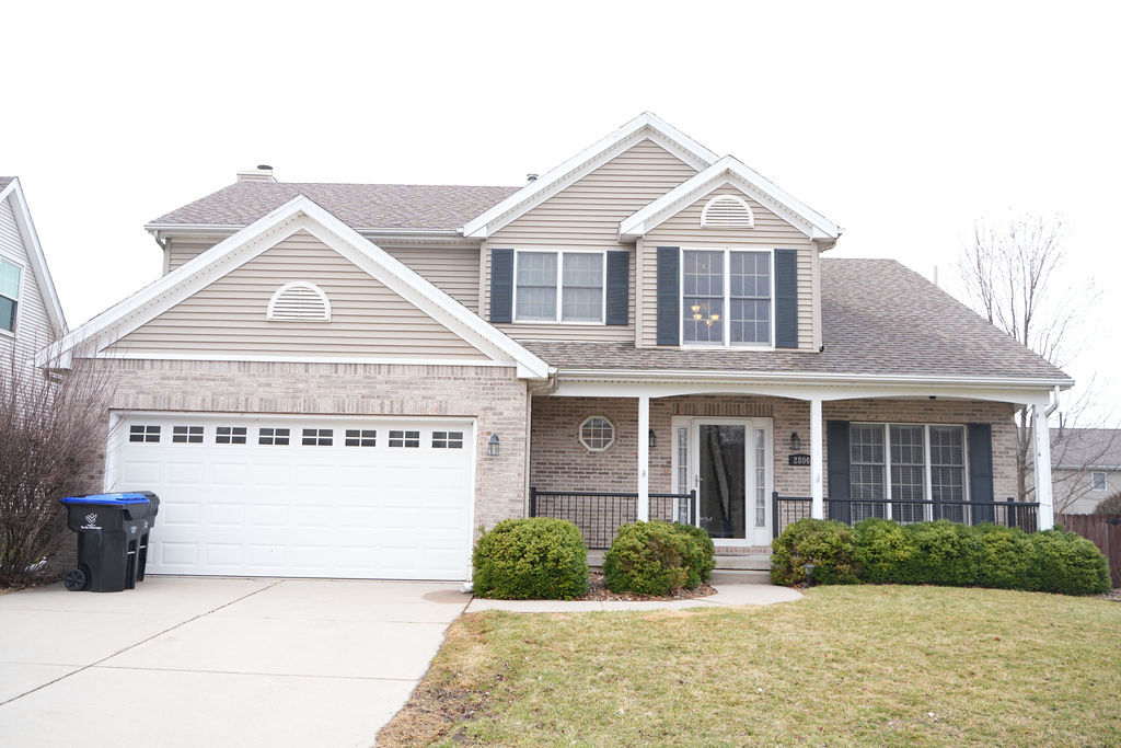 2806 Longmeadow Lane, Bloomington, IL 61704