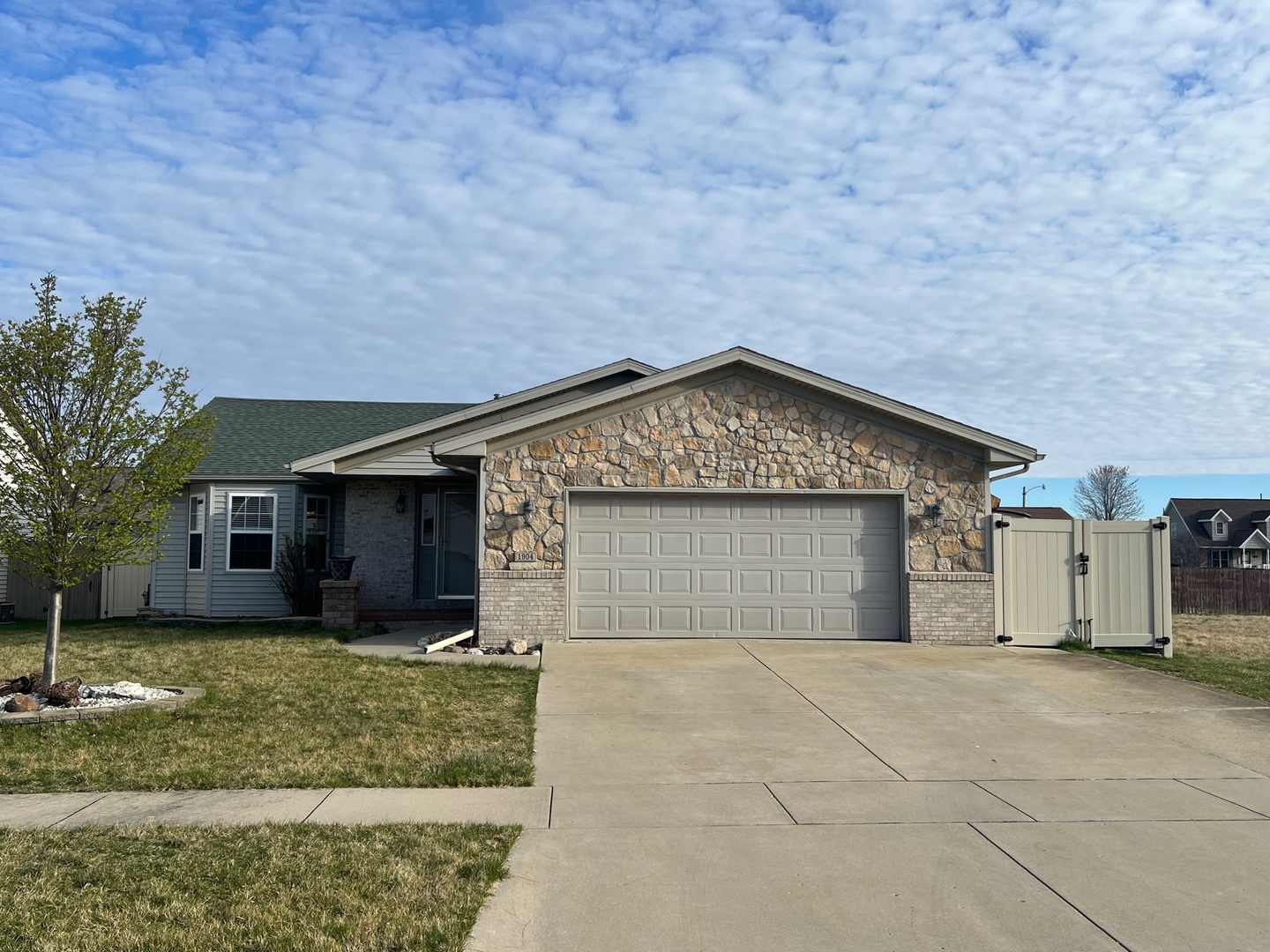 1904 Marina Drive, Normal, IL 61761