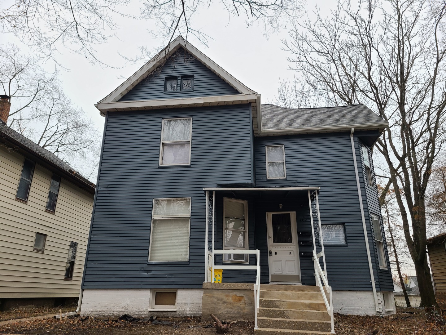407 E Olive Street, Bloomington, IL 61701
