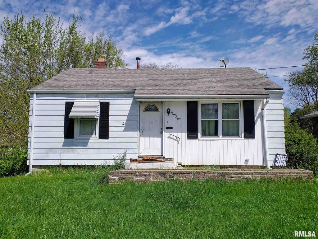 1201 W Willow Lane, Peoria, IL 61614