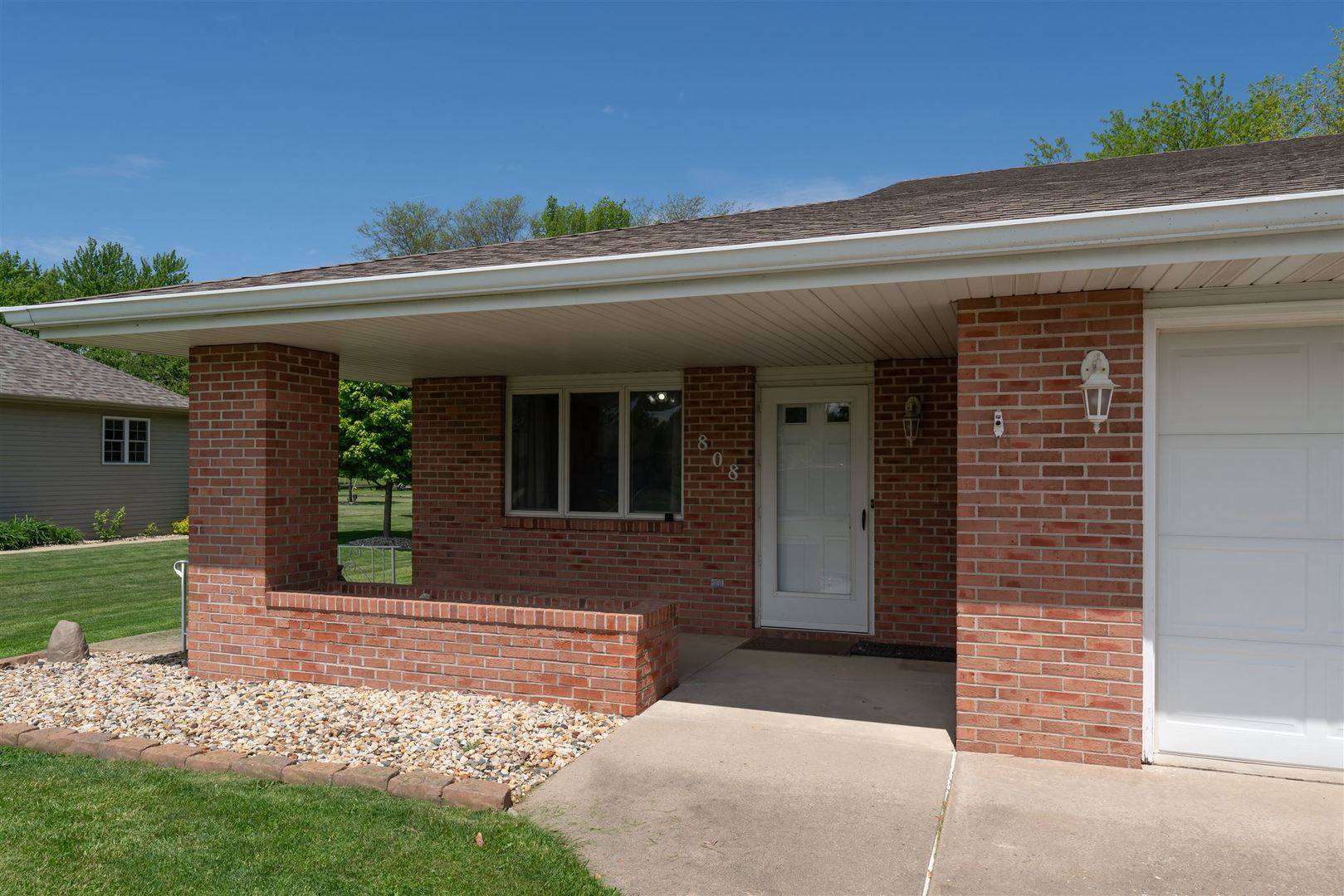 808 W 5th Street, Minonk, IL 61760