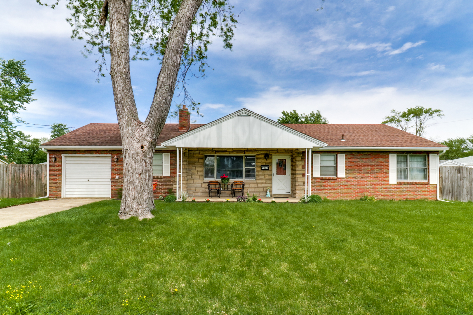 1003 Lincoln Street, Pekin, IL 61554