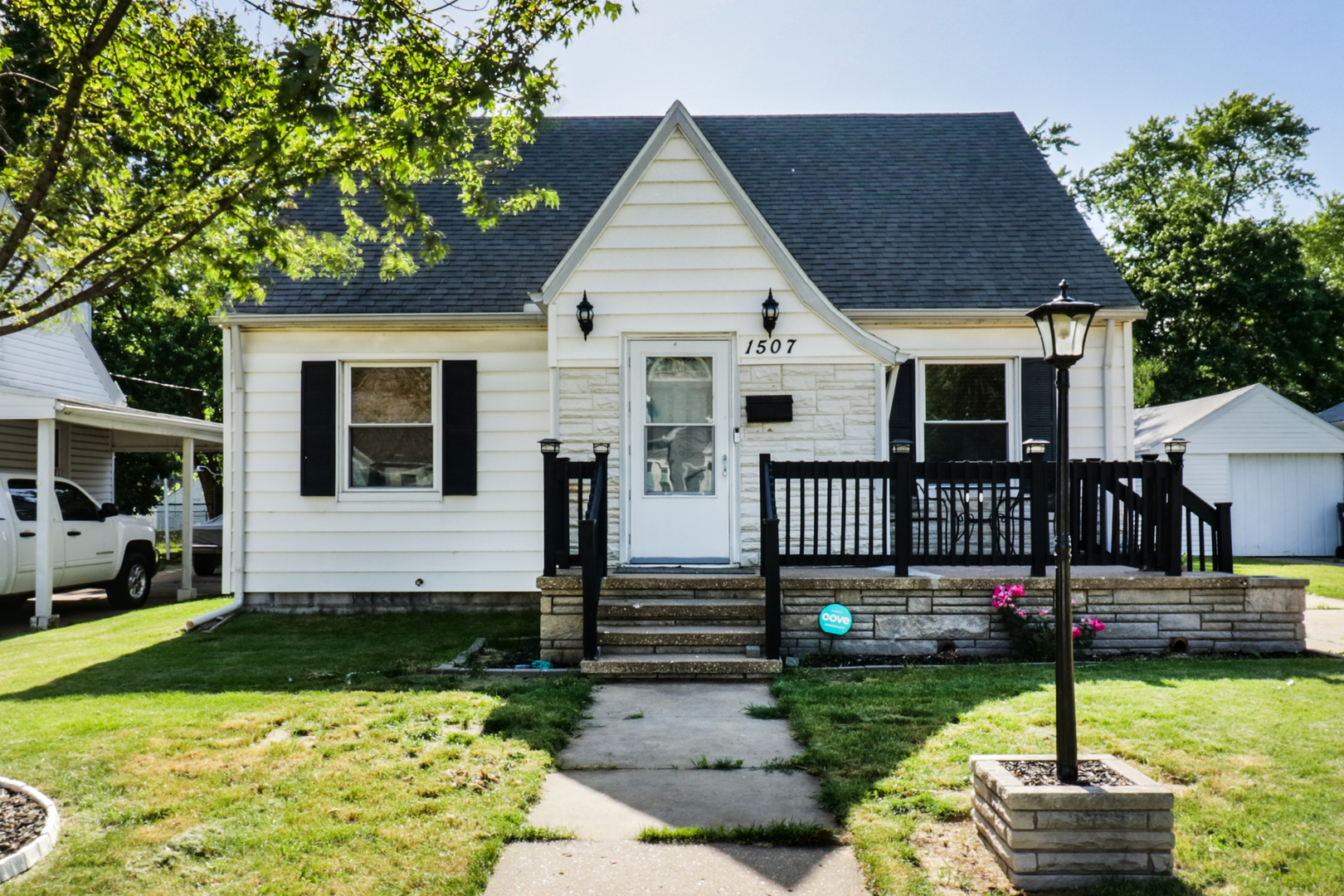 1507 Bacon Street, Pekin, IL 61554