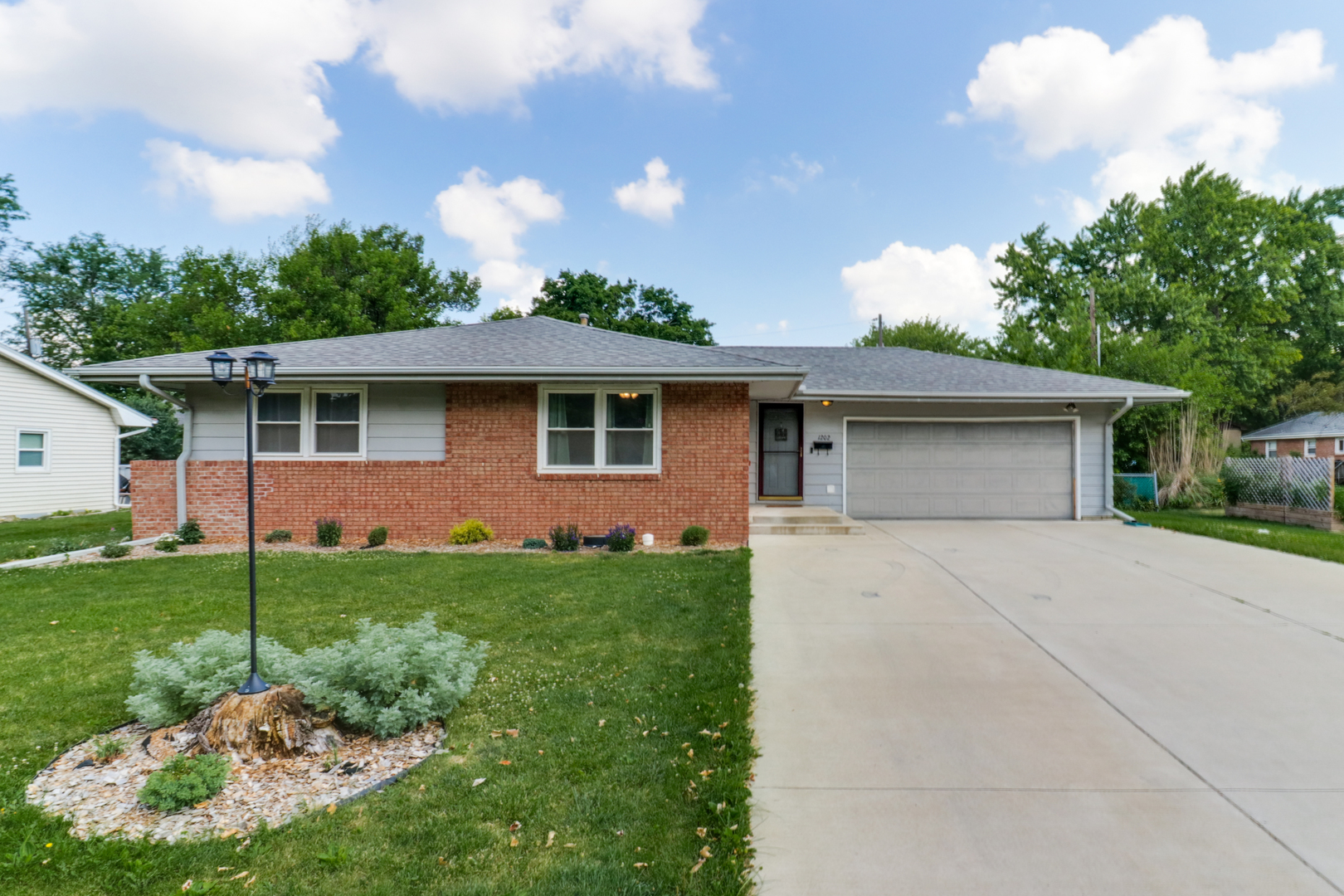 1202 Riordan Street, Normal, IL 61761
