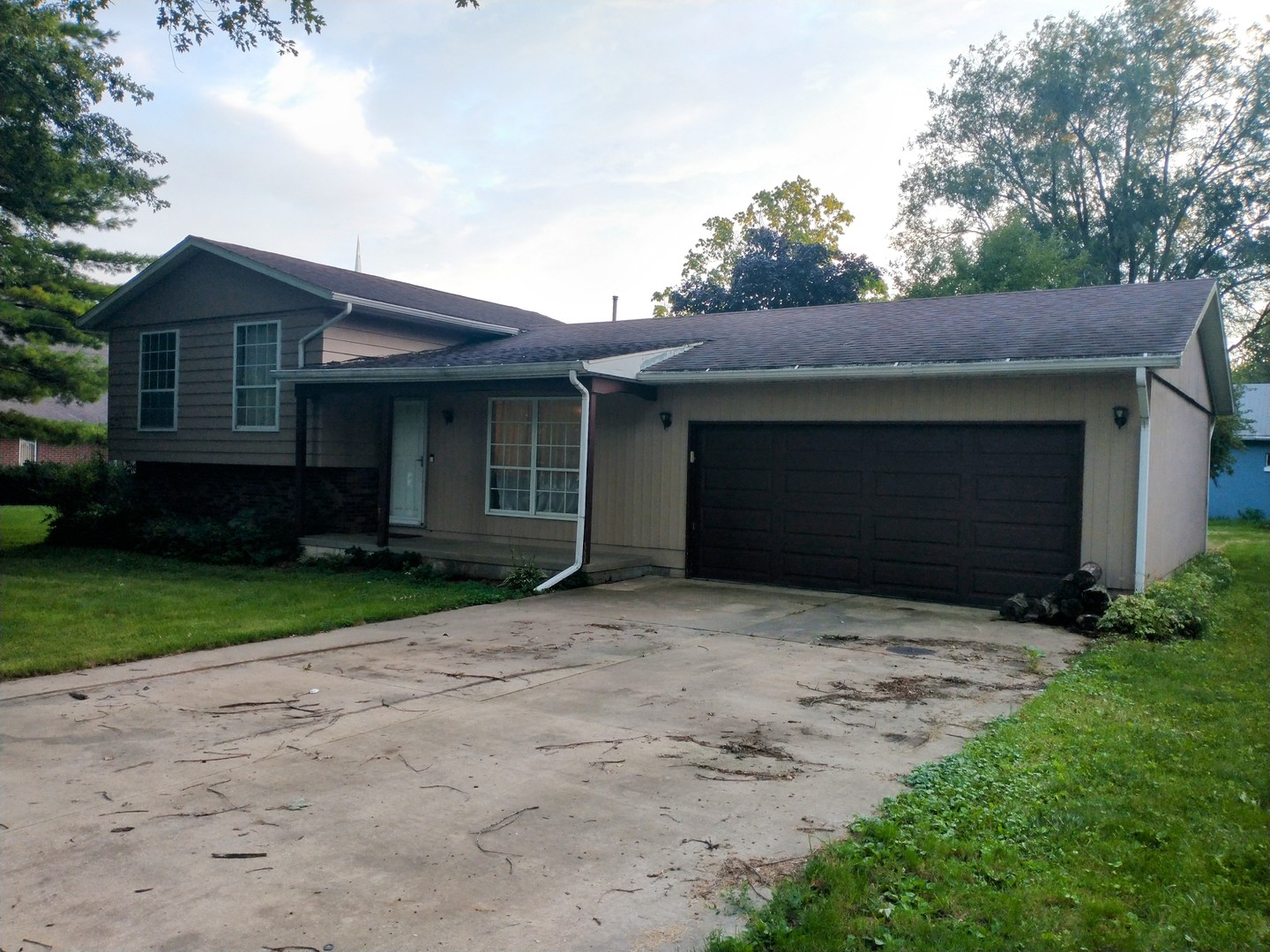 403 Cedar Street, Delavan, IL 61734