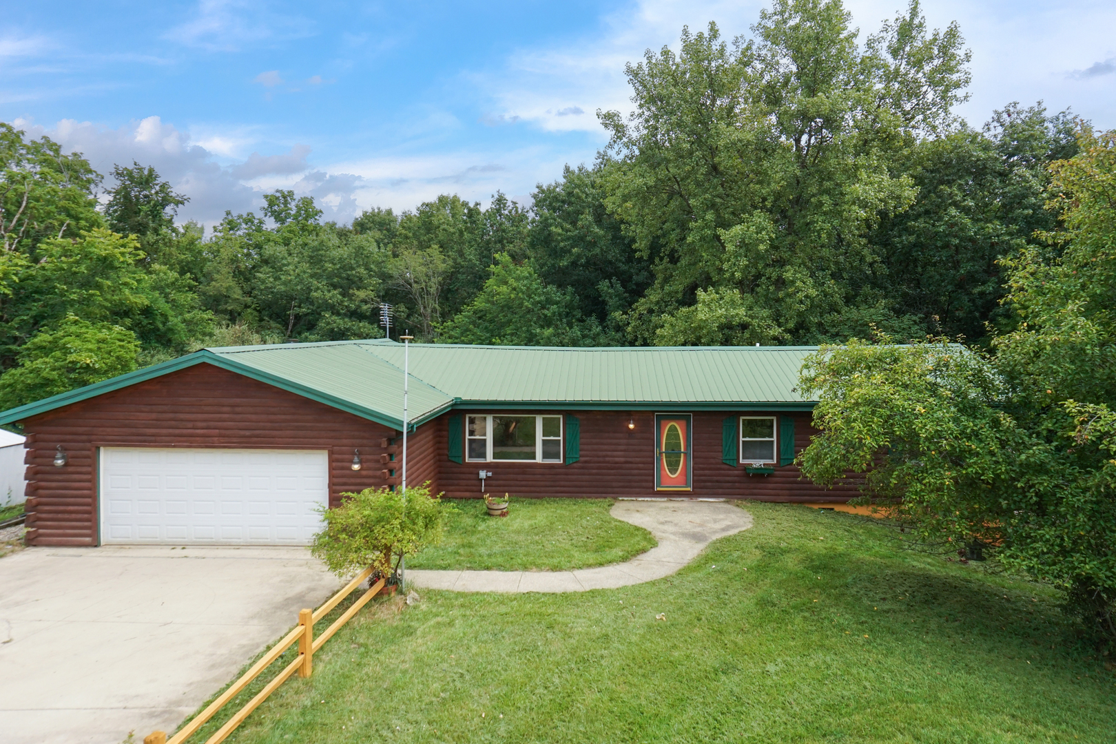 18871 Tomahawk Trail, Danvers, IL 61732