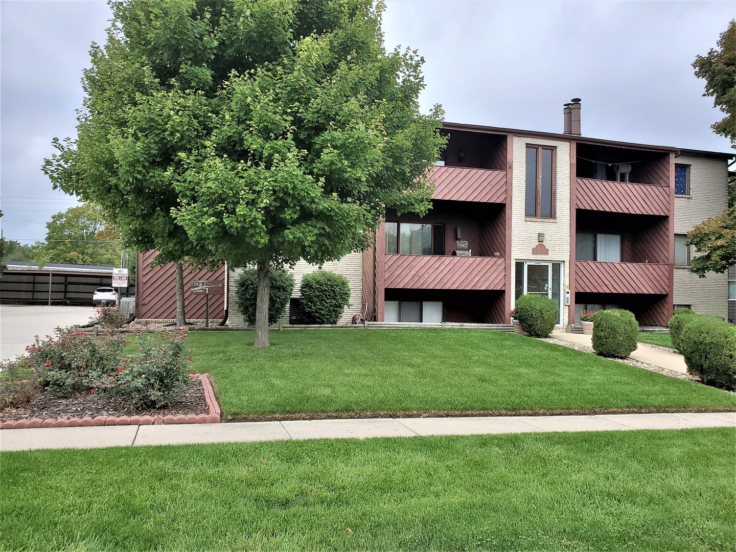 1911 Tracy Drive #3A, Bloomington, IL 61704