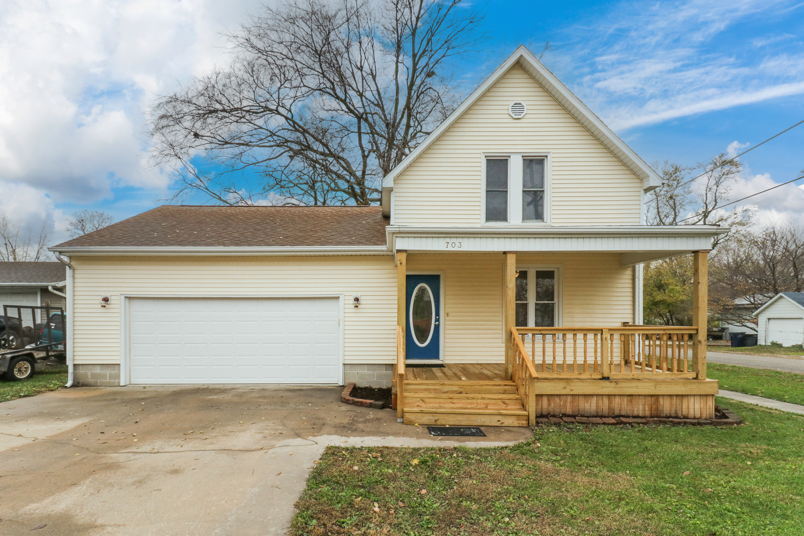 703 S Pine Street, Delavan, IL 61734