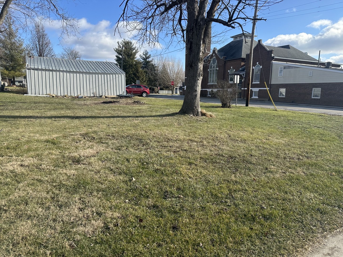 102 N Seminary, Downs, IL 61736