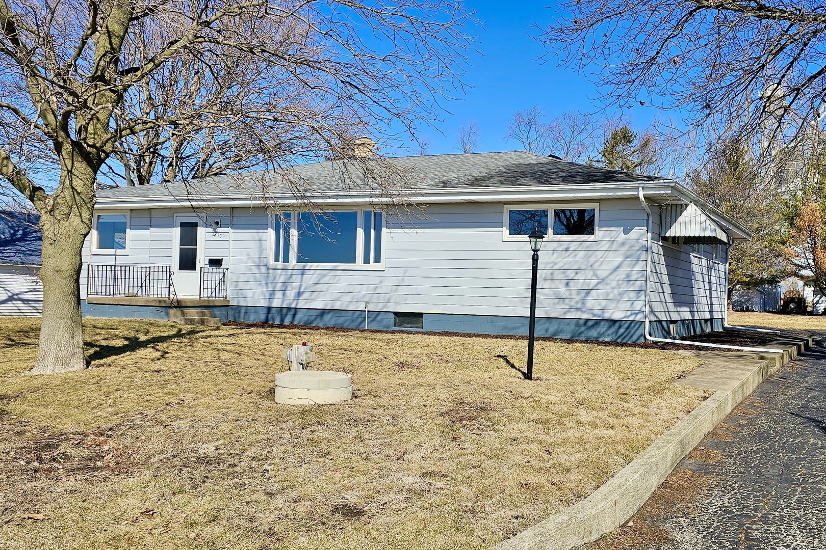 206 4th Street, Anchor, IL 61720