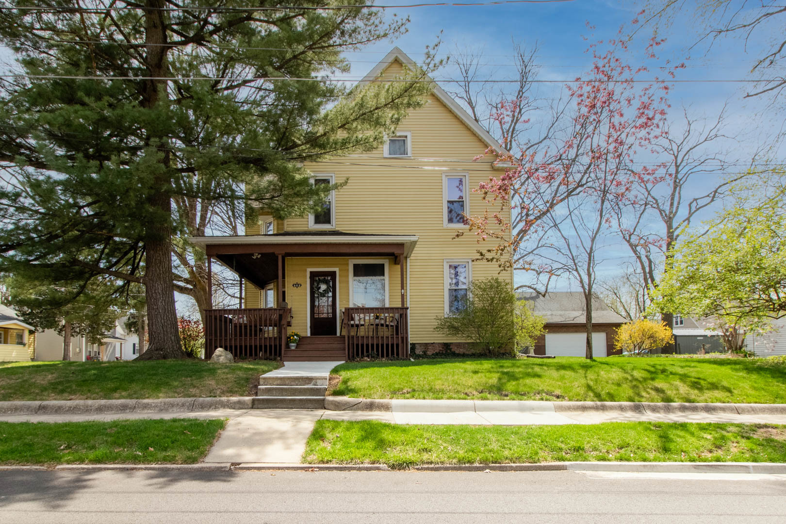 502 W Miller Street, Bloomington, IL 61701
