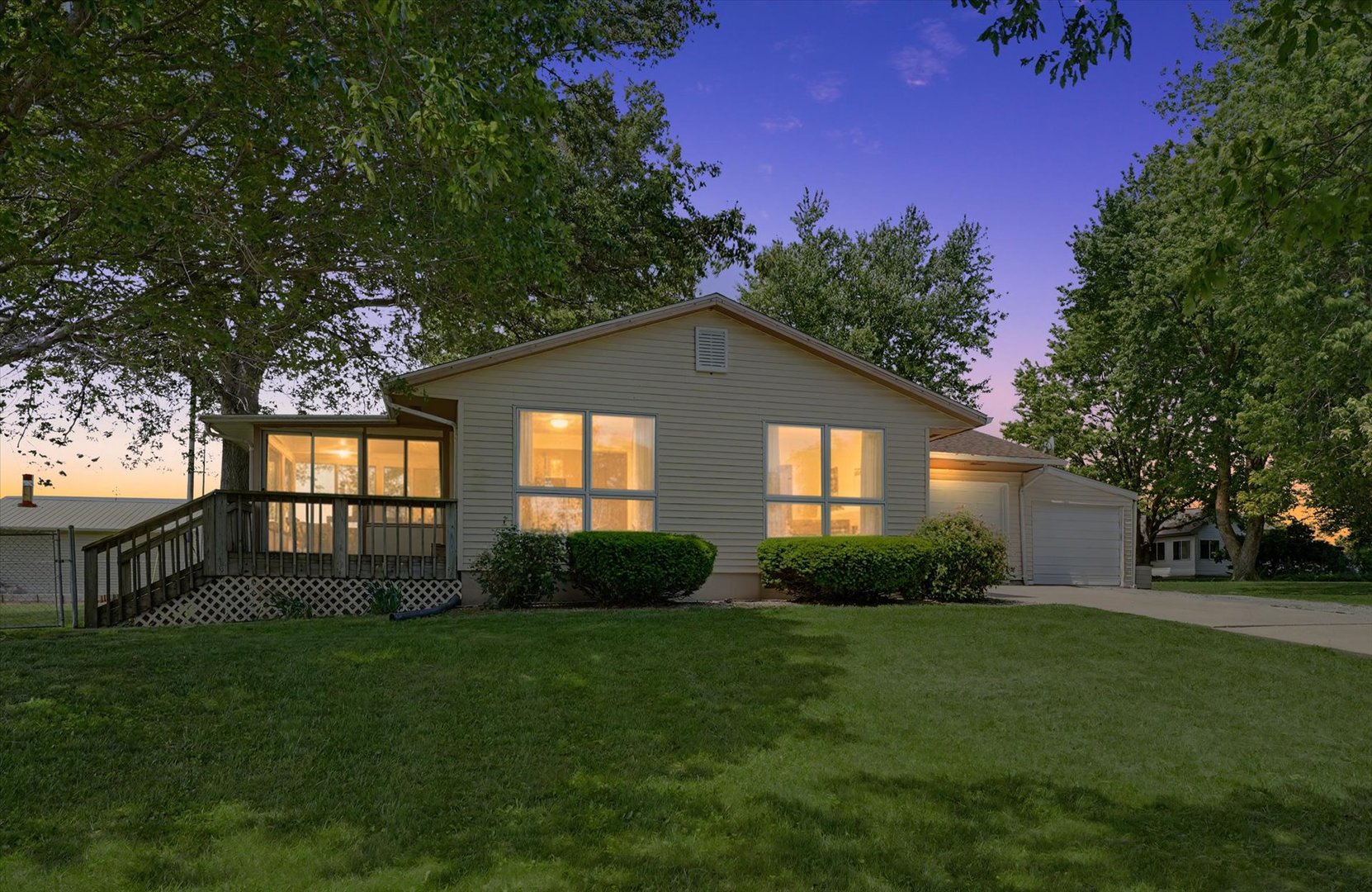 115 Choctaw Trail, Loda, IL 60948