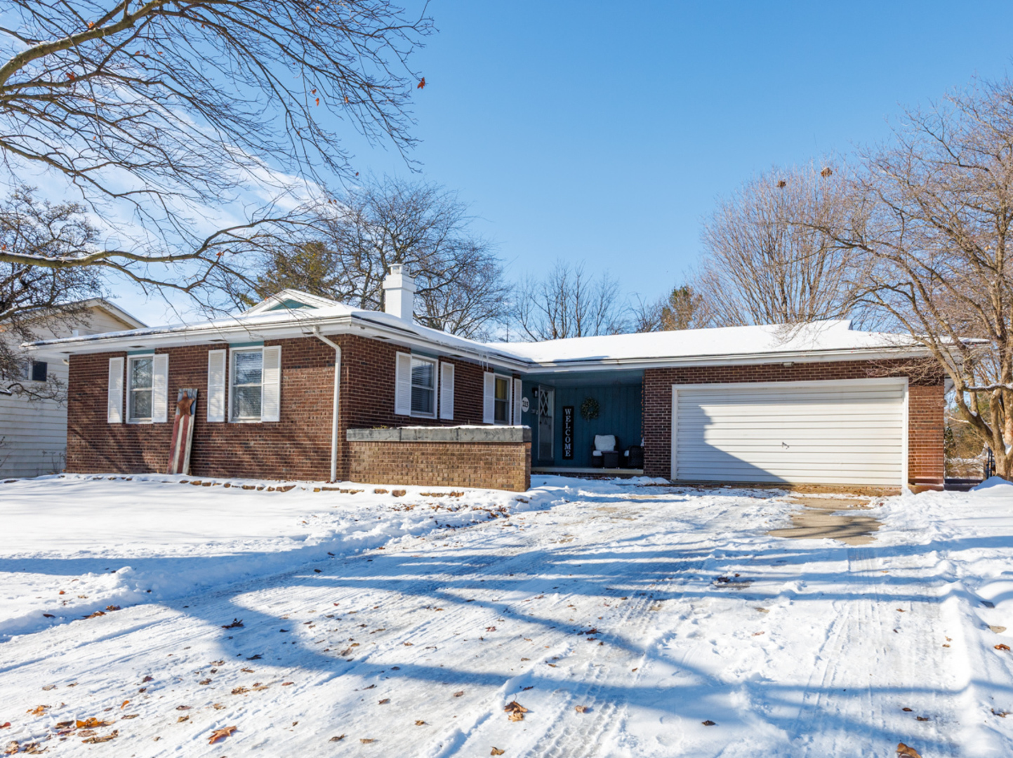 213 Concord Drive, Normal, IL 61761