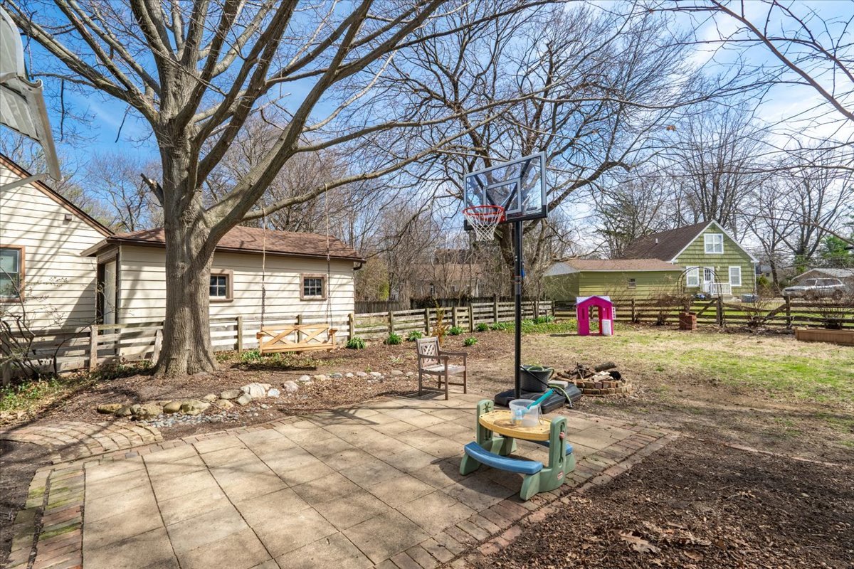 413 Grant Street, Normal, IL 61761