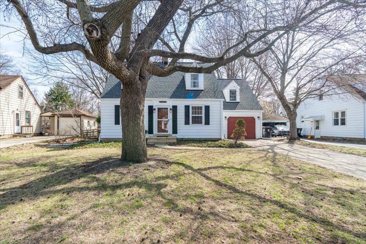 413 Grant Street, Normal, IL 61761