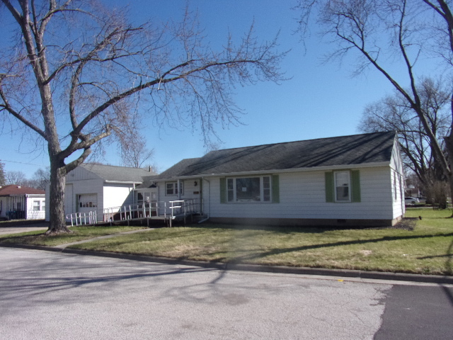130 W Murphy Street, Pontiac, IL 61764