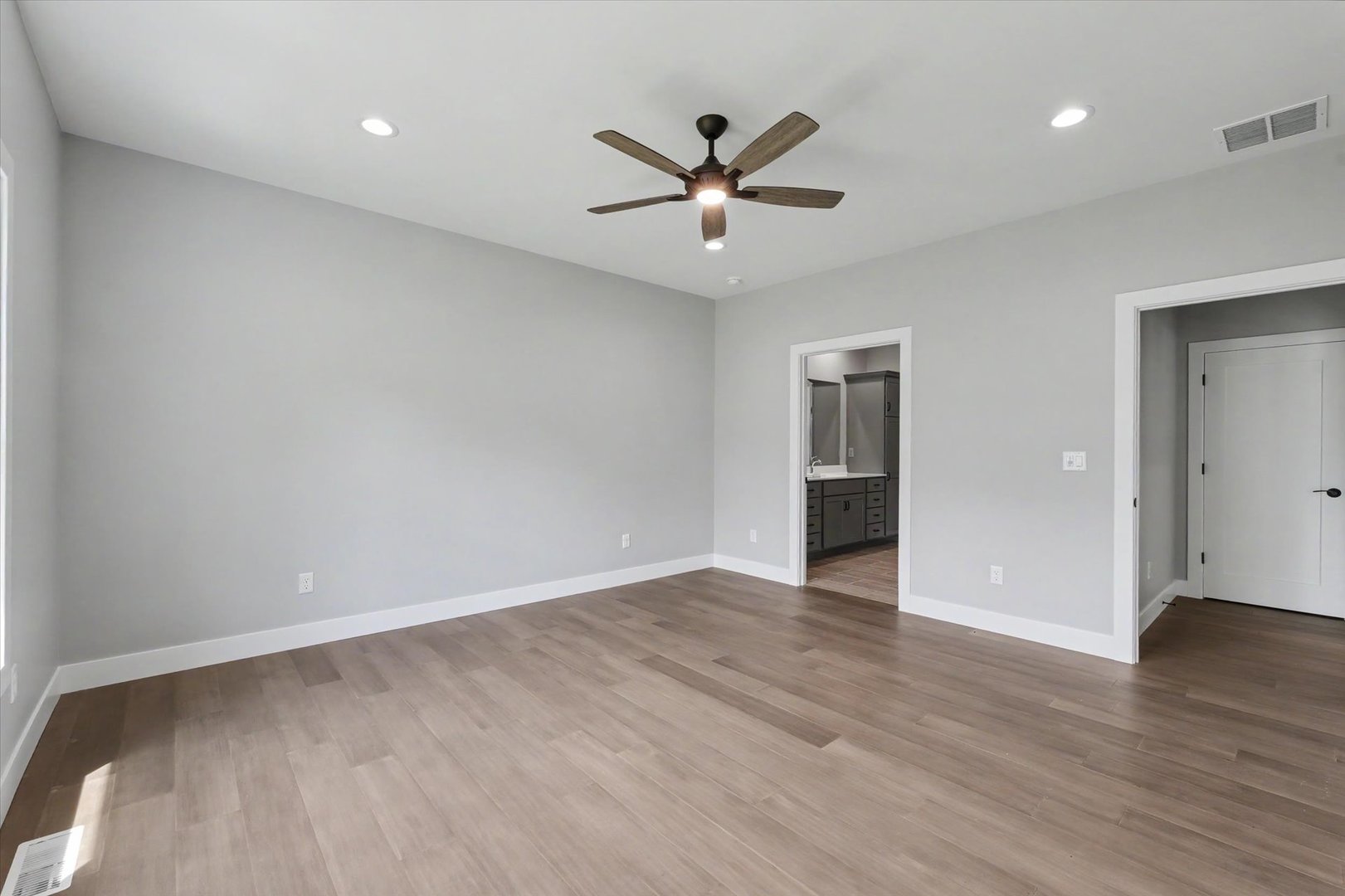 512 S 6th Street, Fairbury, IL 61739