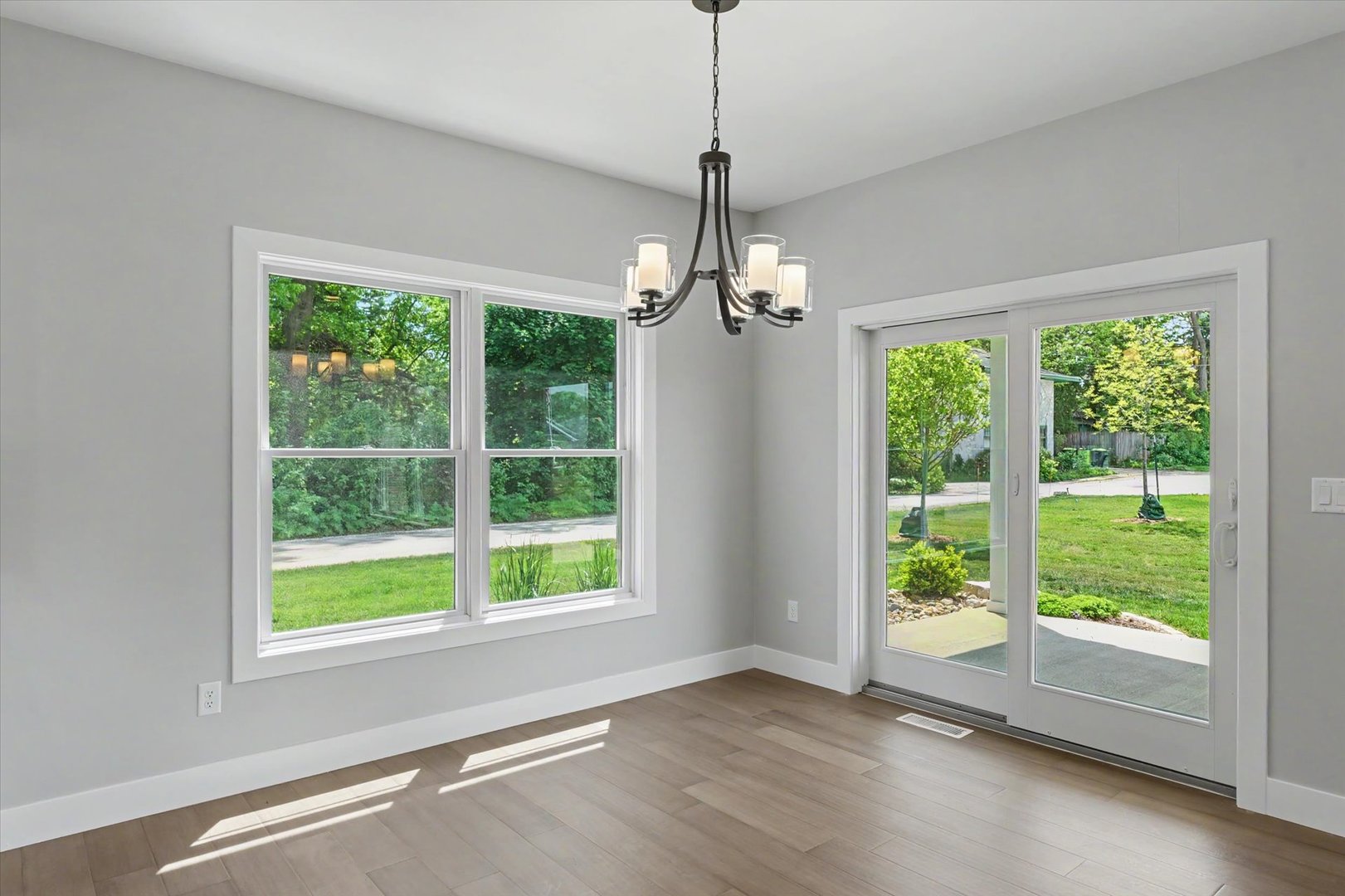 512 S 6th Street, Fairbury, IL 61739