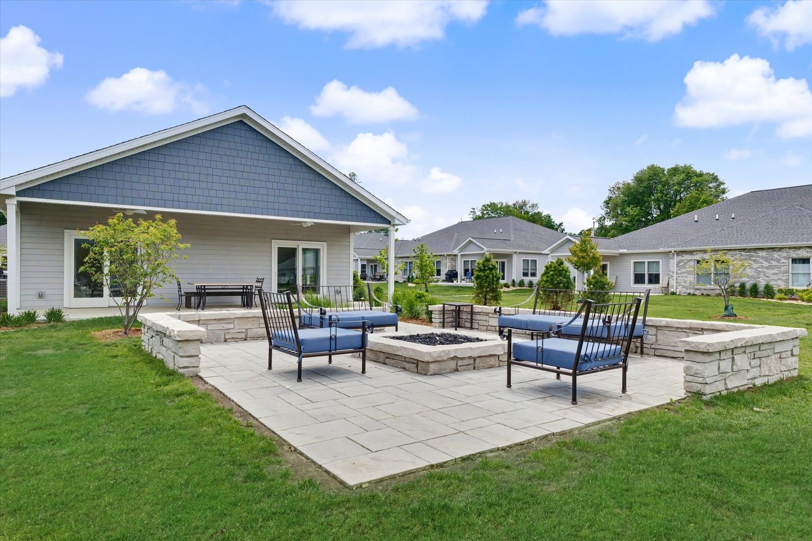 512 S 6th Street, Fairbury, IL 61739