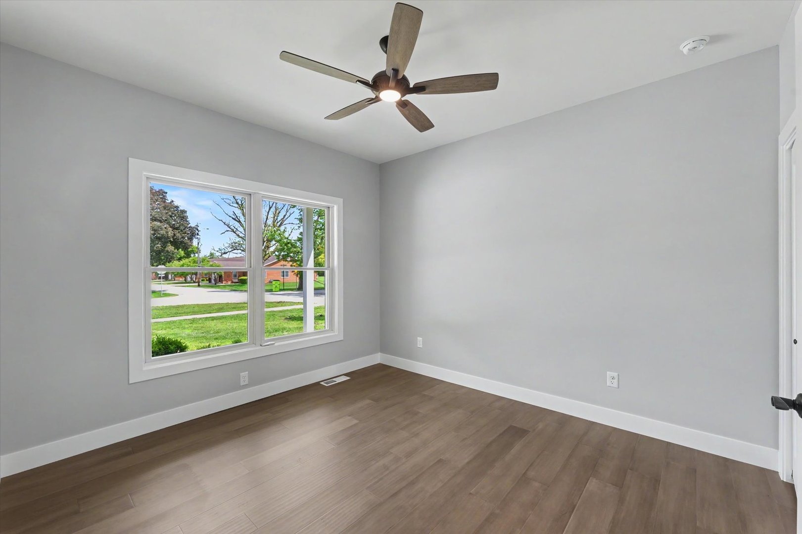 512 S 6th Street, Fairbury, IL 61739