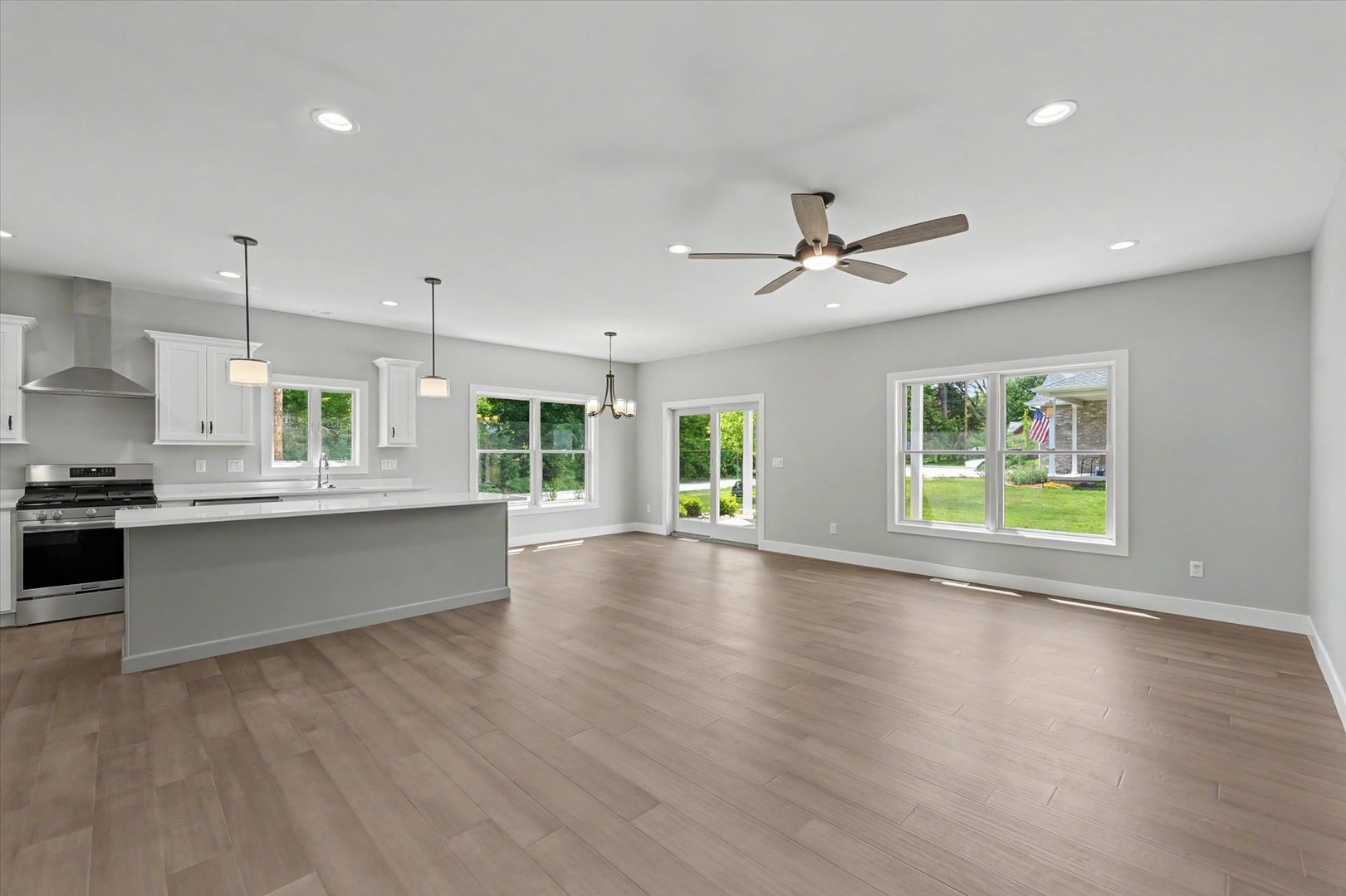 512 S 6th Street, Fairbury, IL 61739