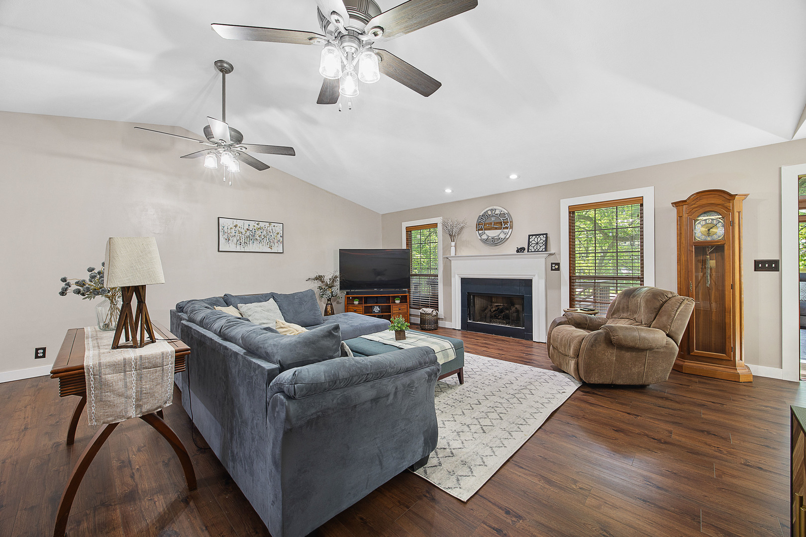 1297 N Forrest Drive, Metamora, IL 61548