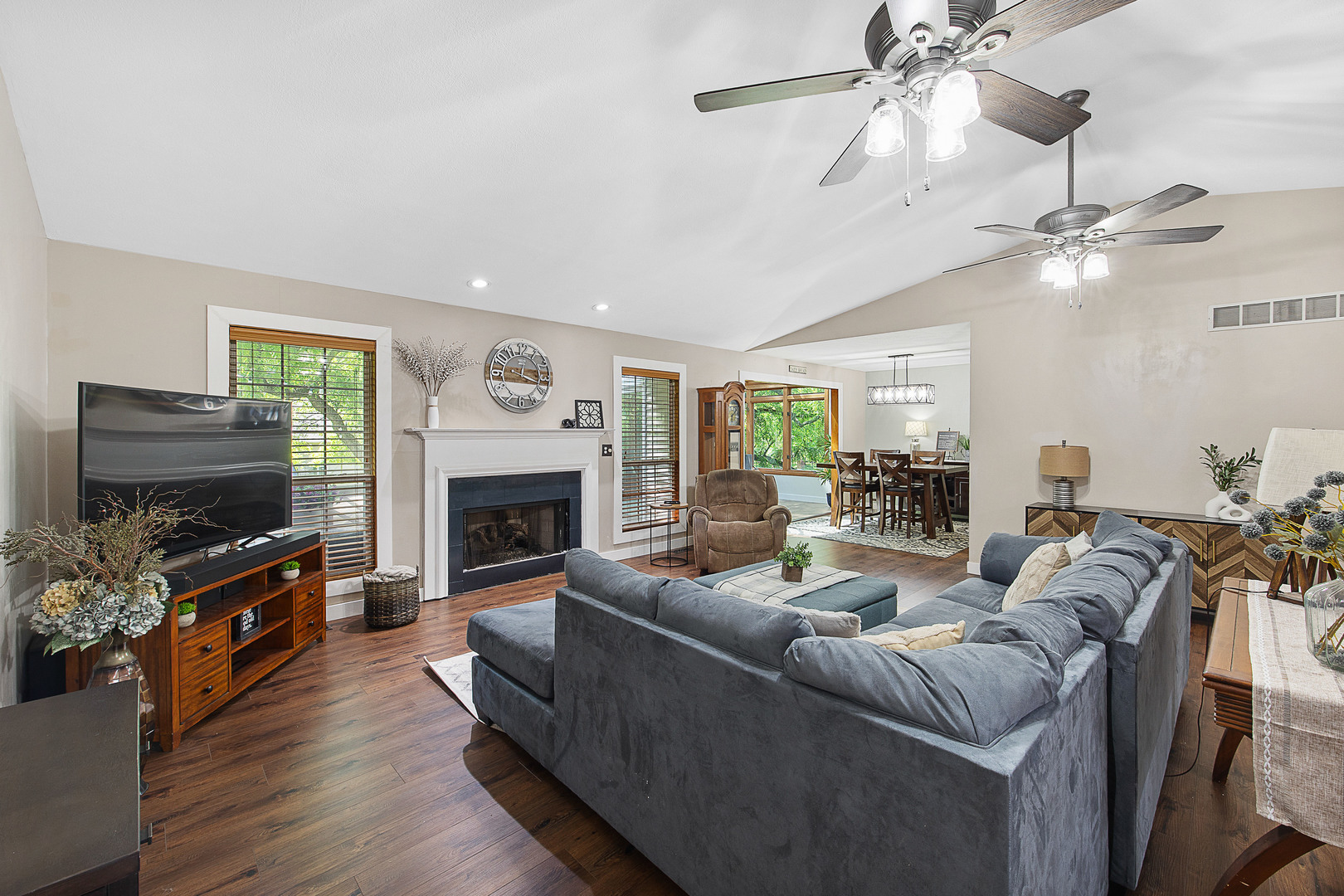 1297 N Forrest Drive, Metamora, IL 61548