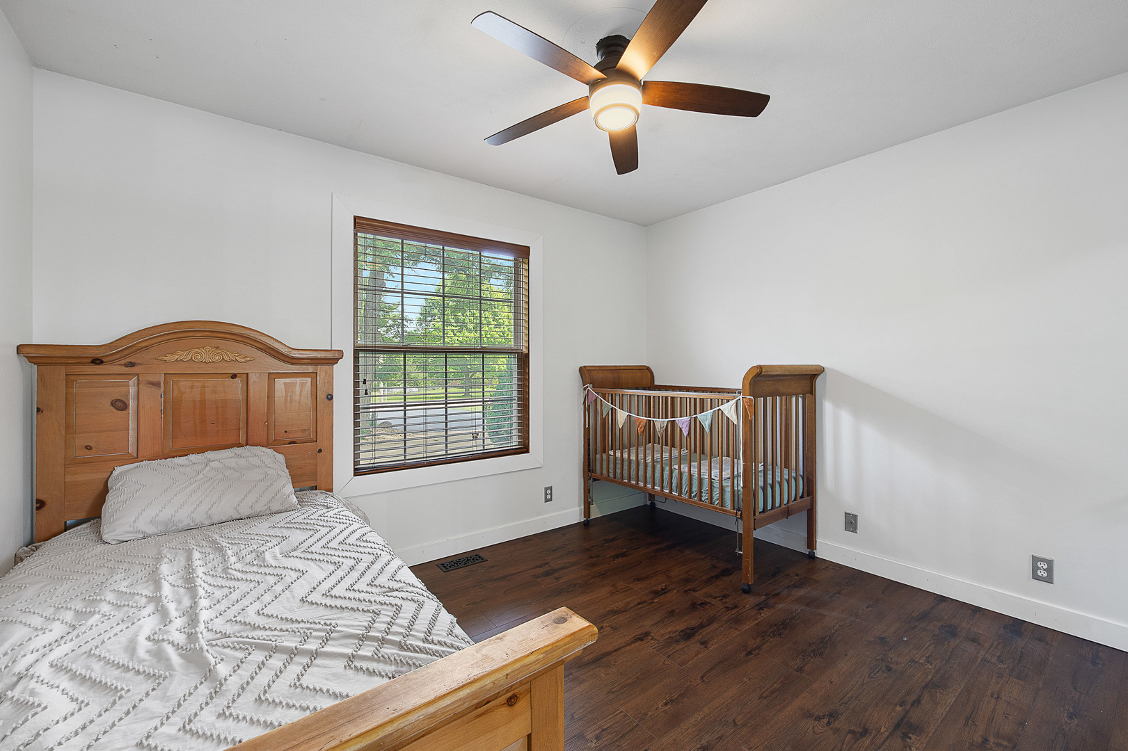 1297 N Forrest Drive, Metamora, IL 61548
