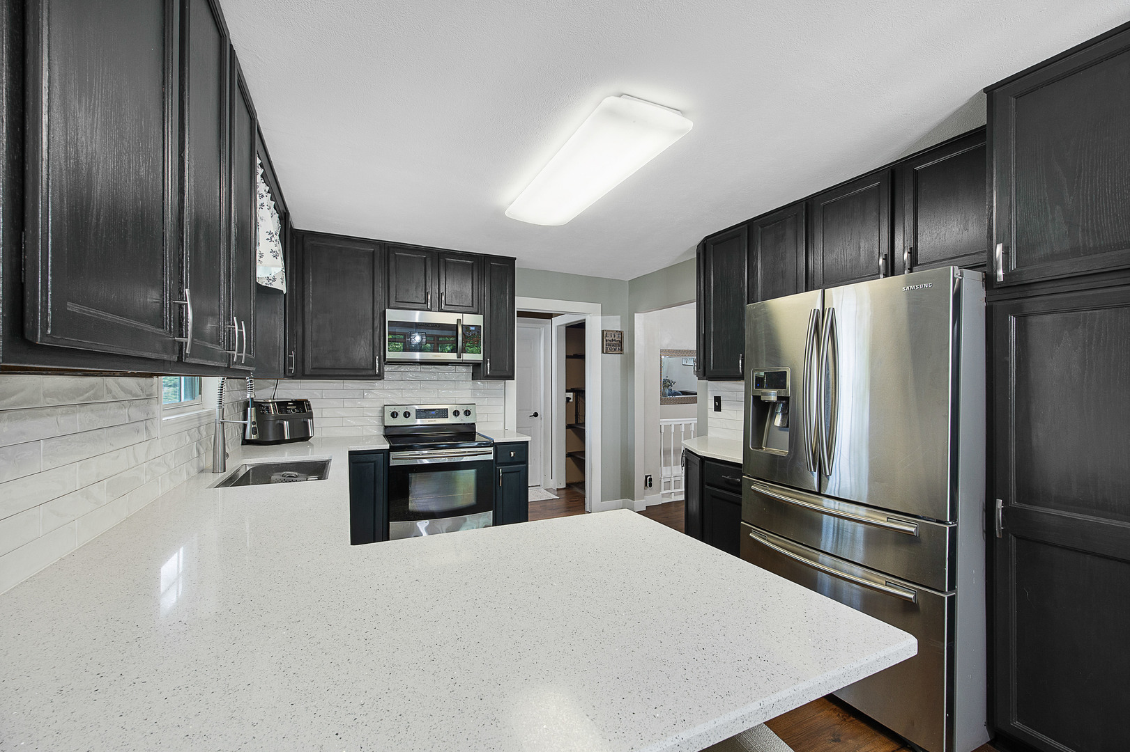 1297 N Forrest Drive, Metamora, IL 61548