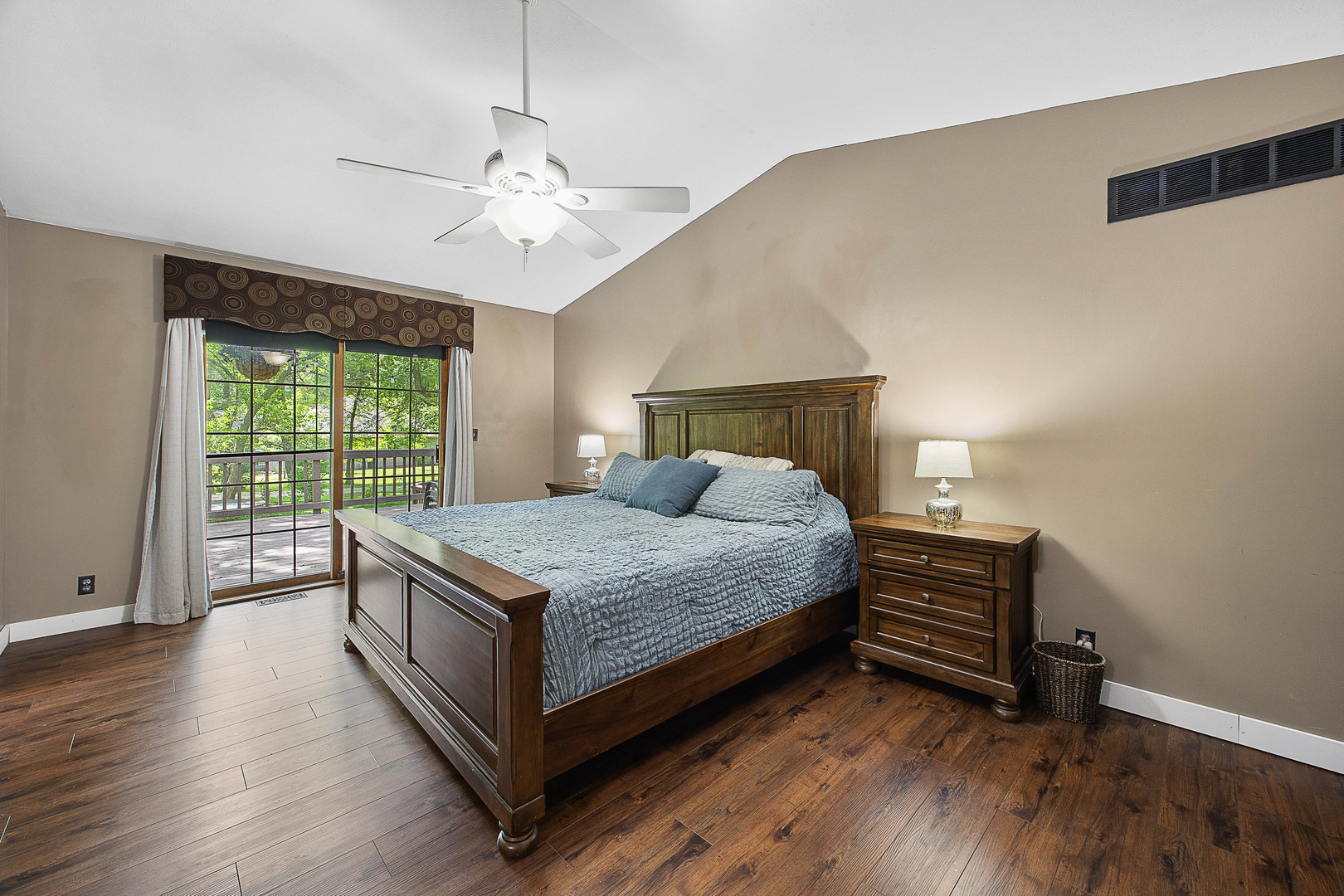1297 N Forrest Drive, Metamora, IL 61548