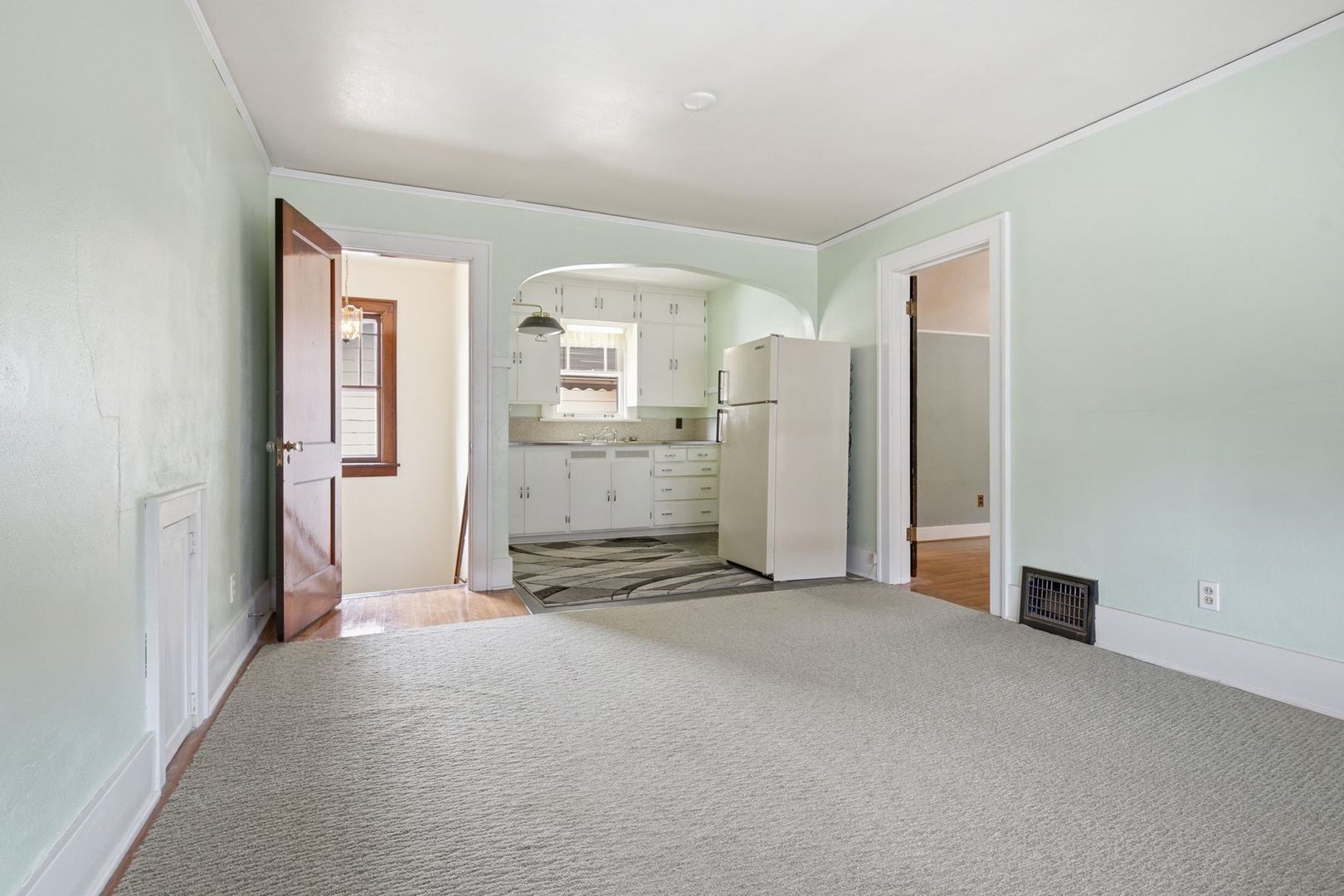 1917 W Callender Avenue, West Peoria, IL 61604
