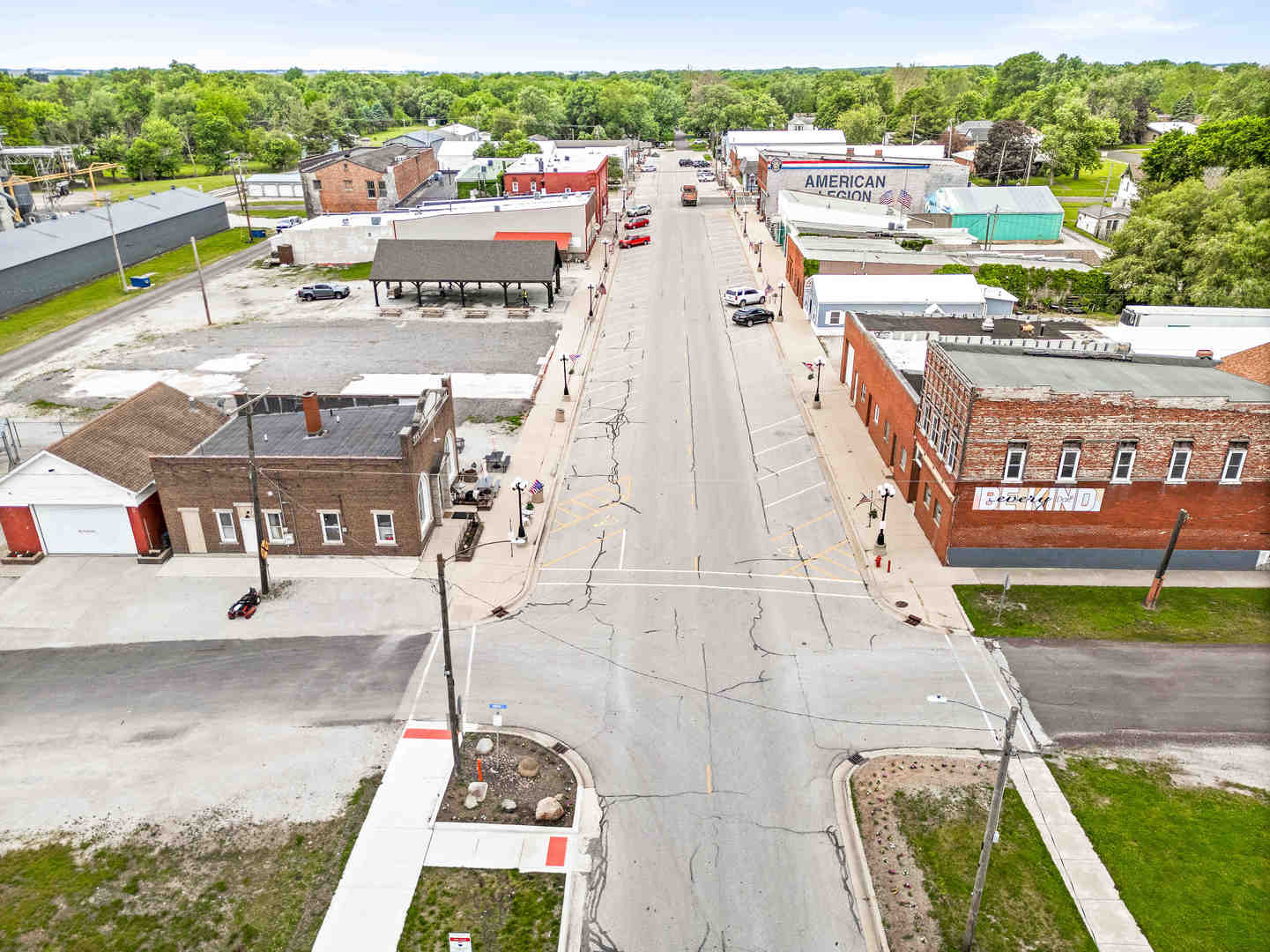 120 E Main Street, Colfax, IL 61728