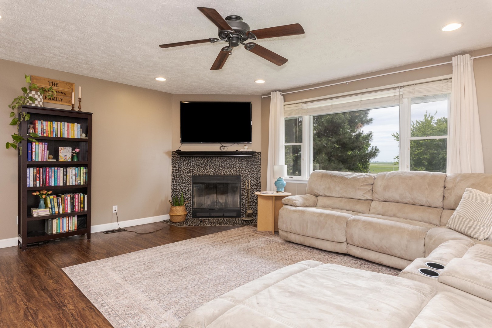 113 Boulder Drive, Gridley, IL 61744