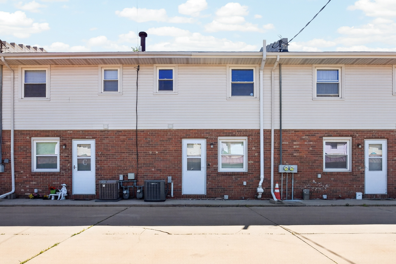 105 E Lincoln Street #D, Normal, IL 61761
