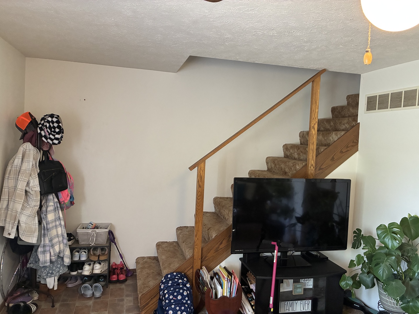 205 E Logan Street, Atlanta, IL 61723