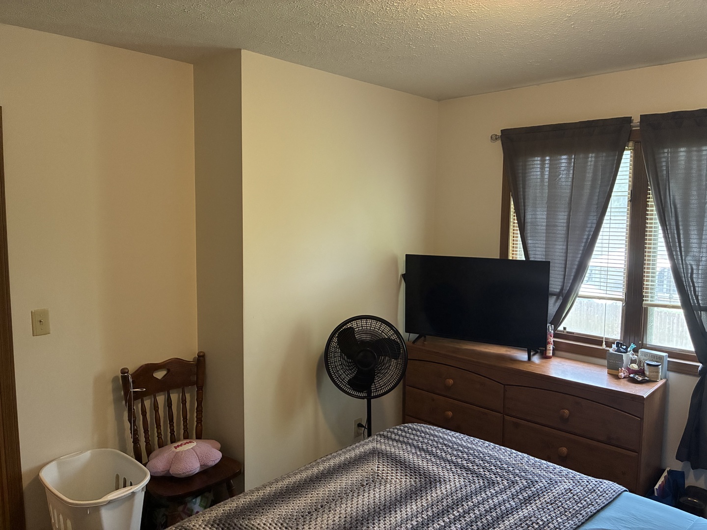 205 E Logan Street, Atlanta, IL 61723
