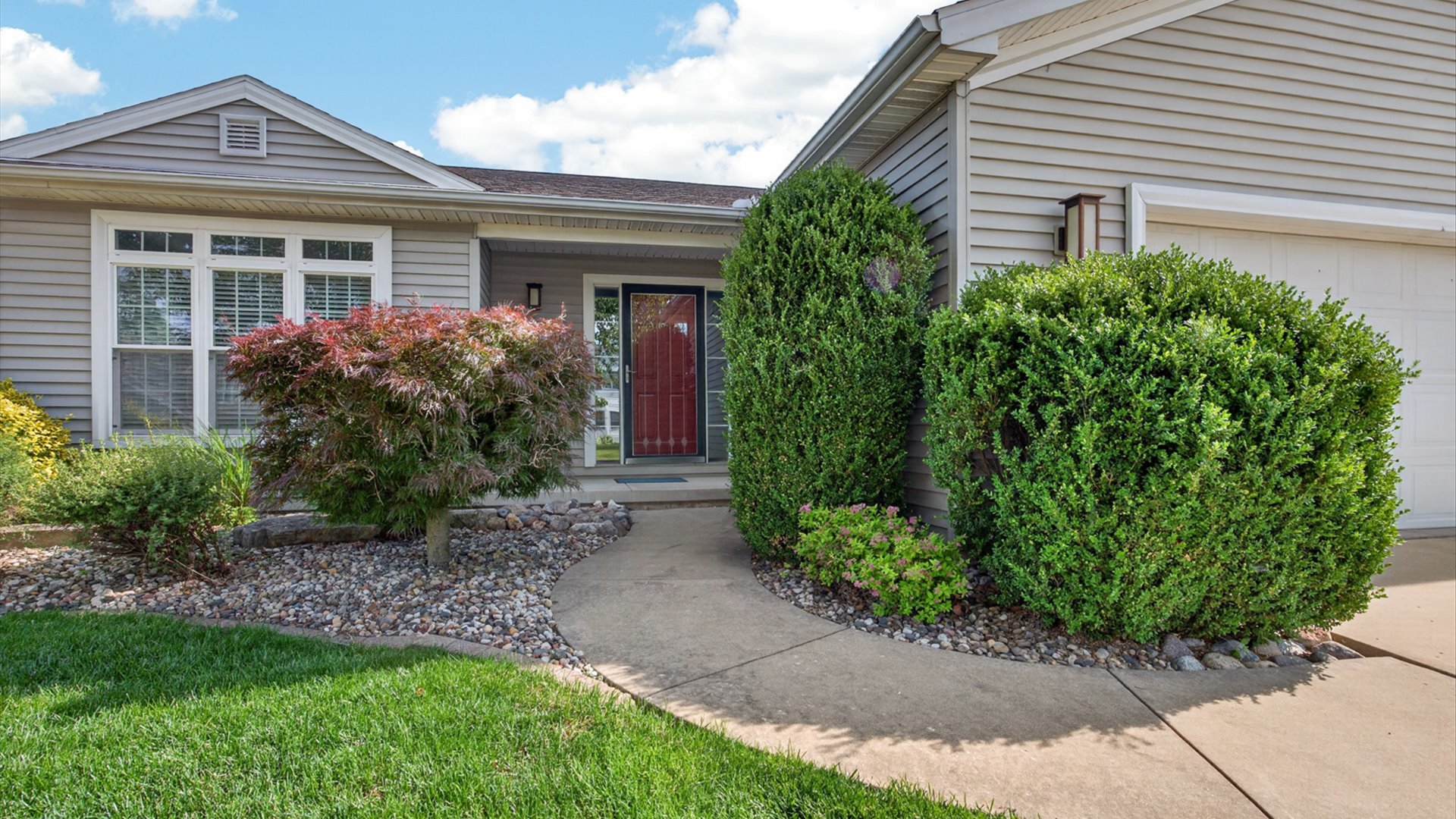 4 Minks Court, Bloomington, IL 61704