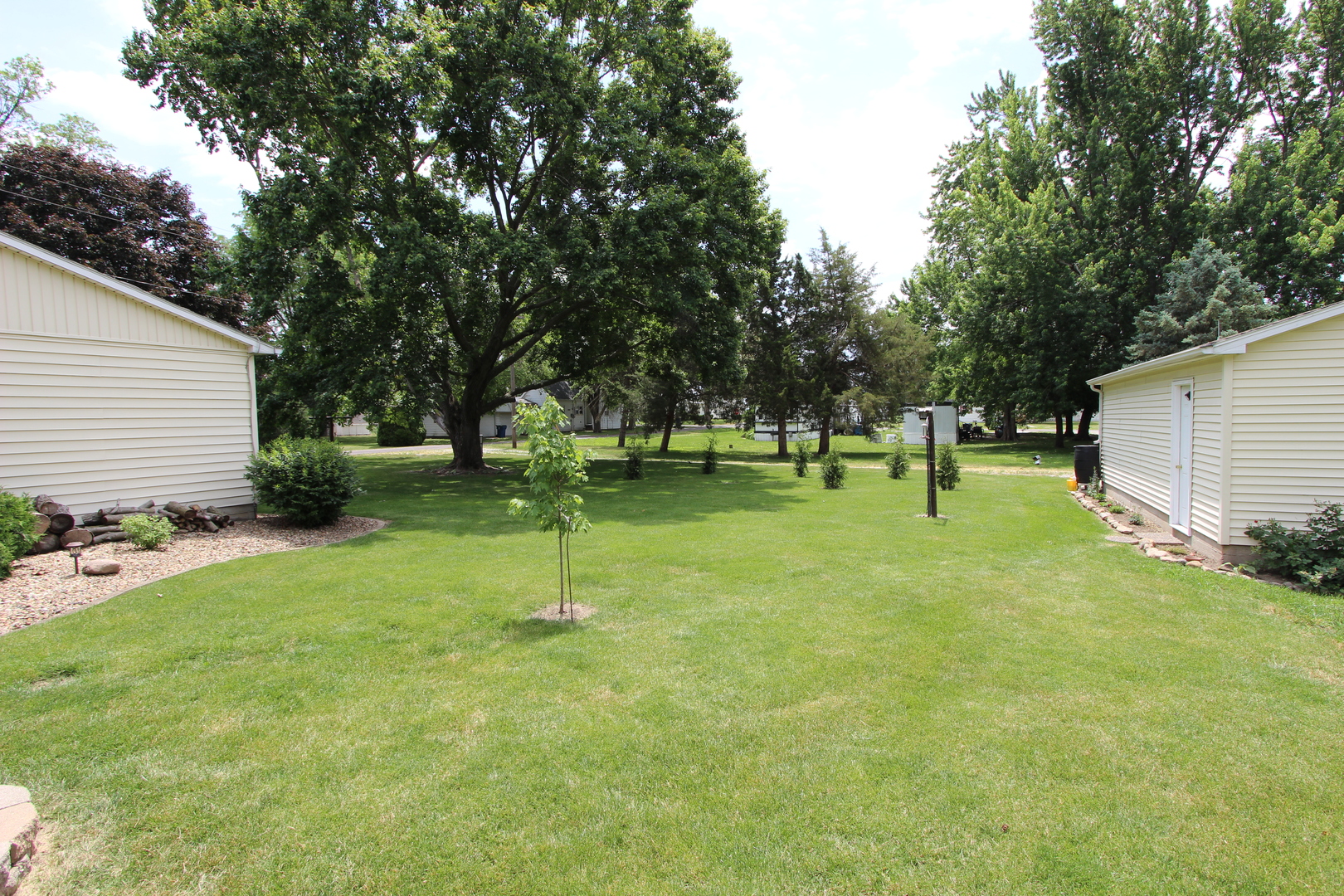 410 E Fifer Street, Colfax, IL 61728