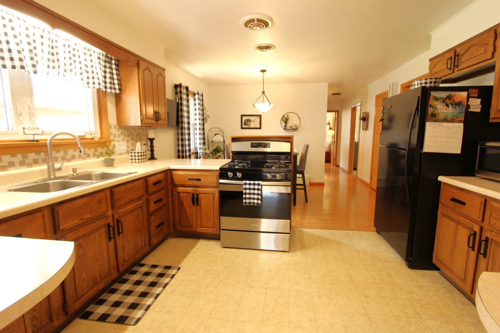 410 E Fifer Street, Colfax, IL 61728