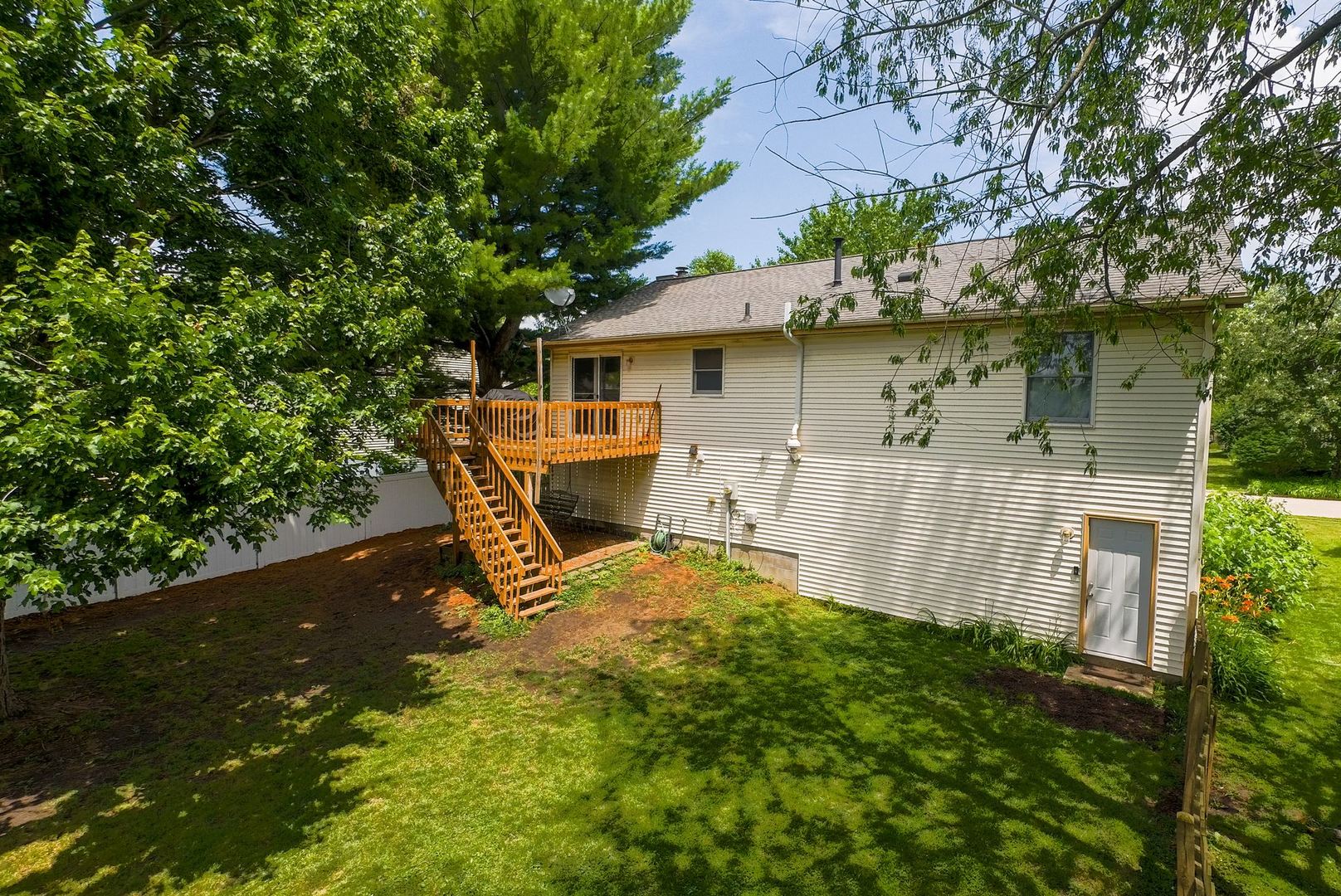 301 Bentley Drive, Normal, IL 61761
