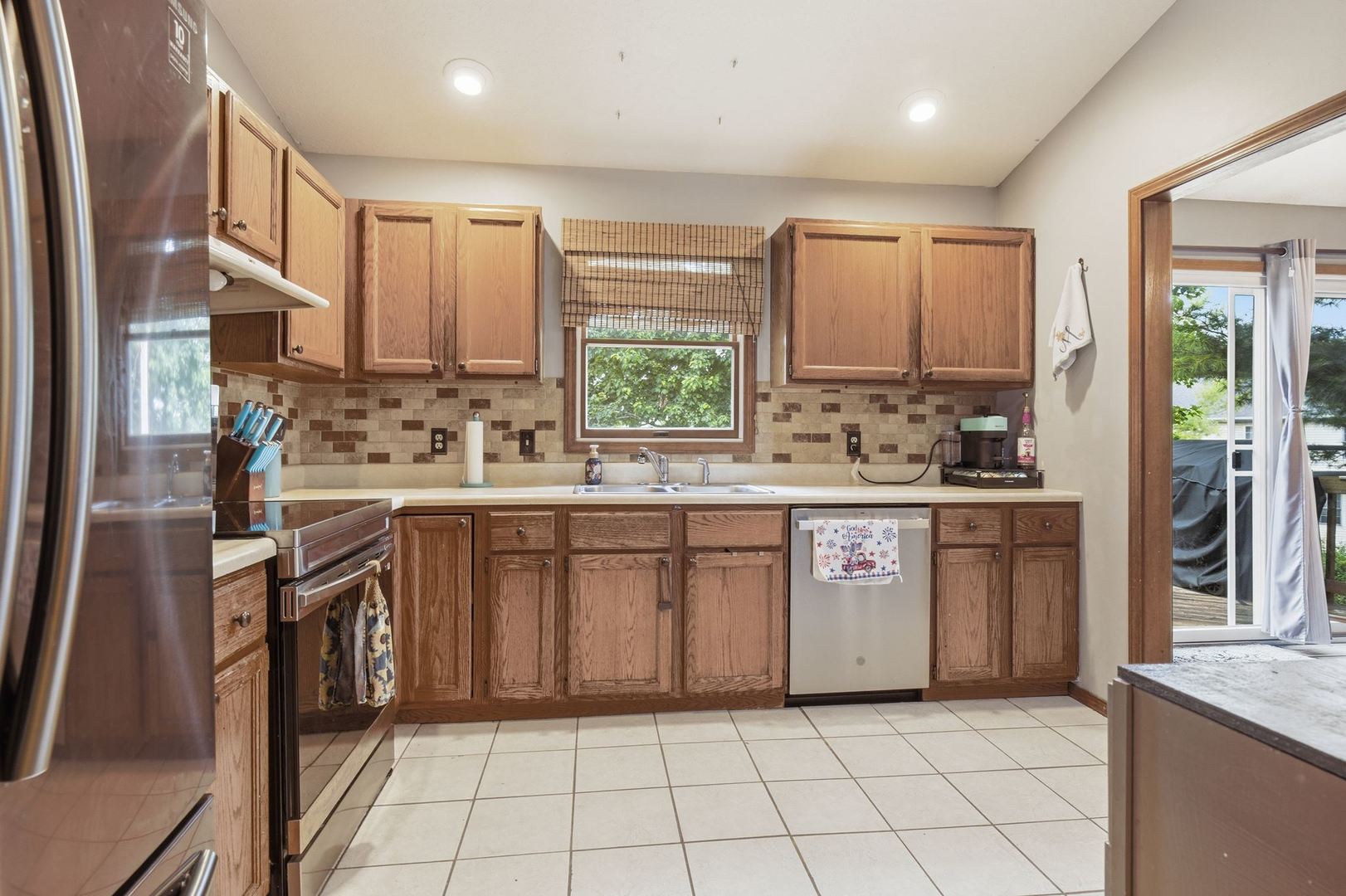 301 Bentley Drive, Normal, IL 61761